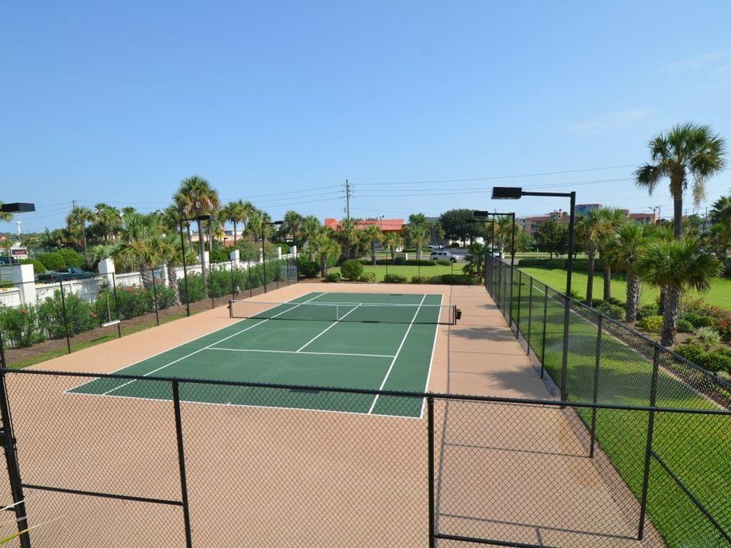 SILVER BEACH TOWERS West - Residential