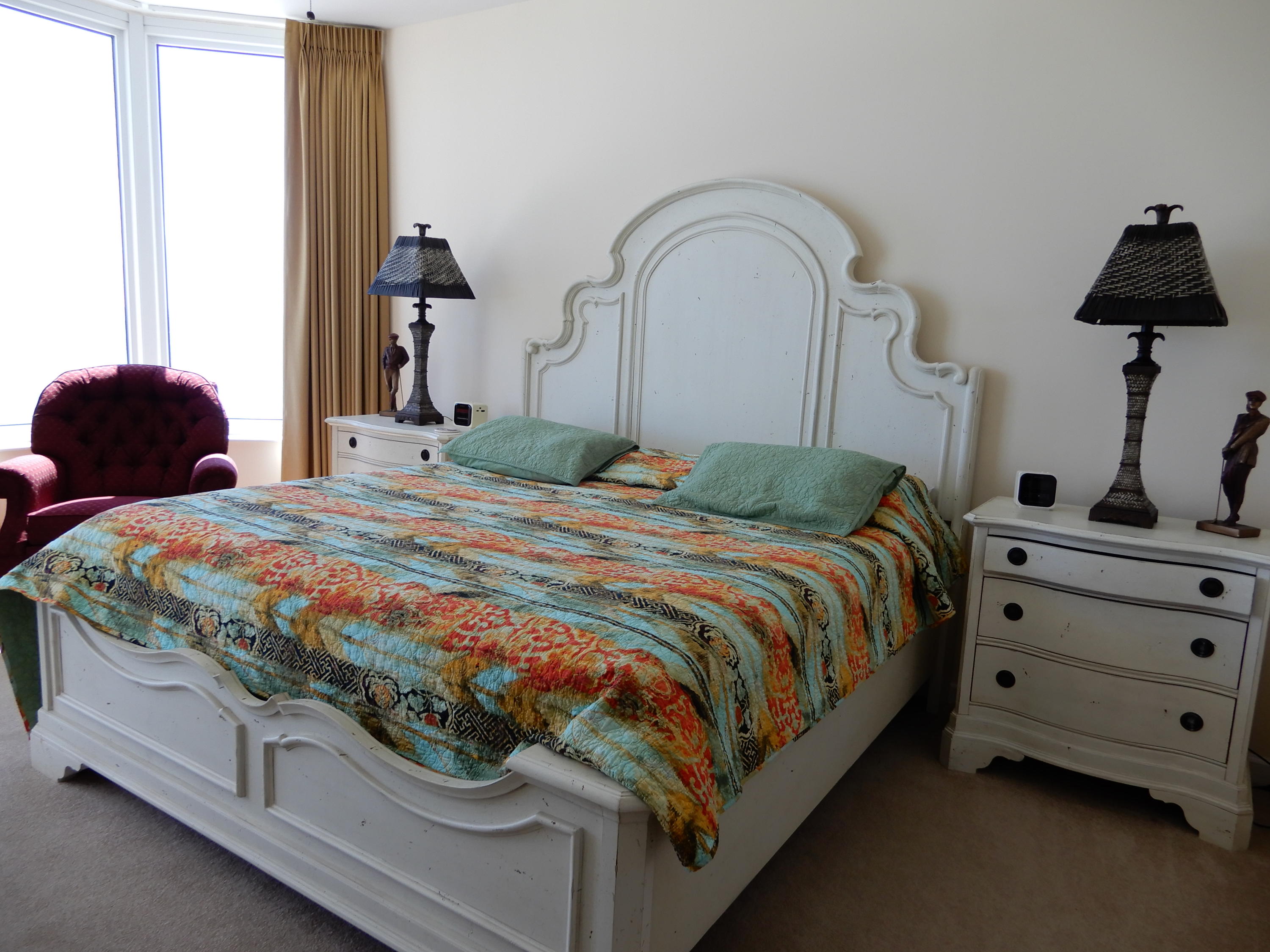 SILVER BEACH TOWERS West - Residential