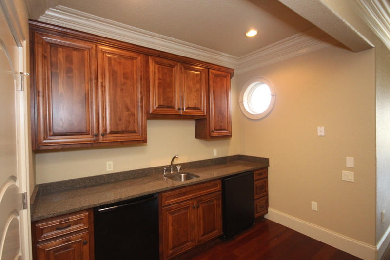 HOLIDAY SHORES ESTATES - Residential