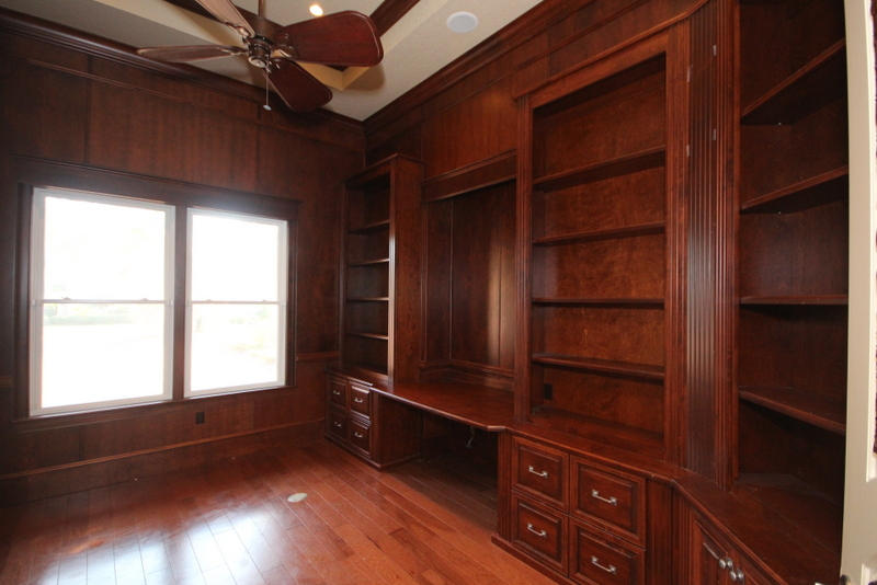 HOLIDAY SHORES ESTATES - Residential