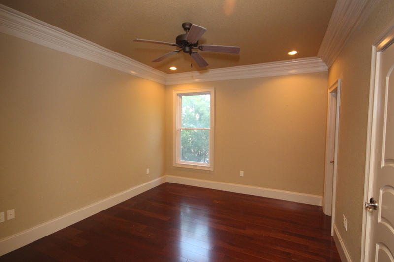 HOLIDAY SHORES ESTATES - Residential
