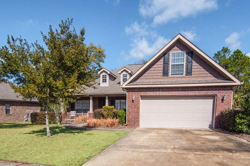 This Davenport floorplan is the house you have been dreaming of. With 3beds and 2 1/2 baths, plus a bonus room over the garage. Enjoy your morning coffee in a screened in porch over looking the preserve in your backyard. Perfect to entertain your friends and family. In the Orchard neighborhood of Hammock Bay. Bring all offers, home is vacant and ready for you.