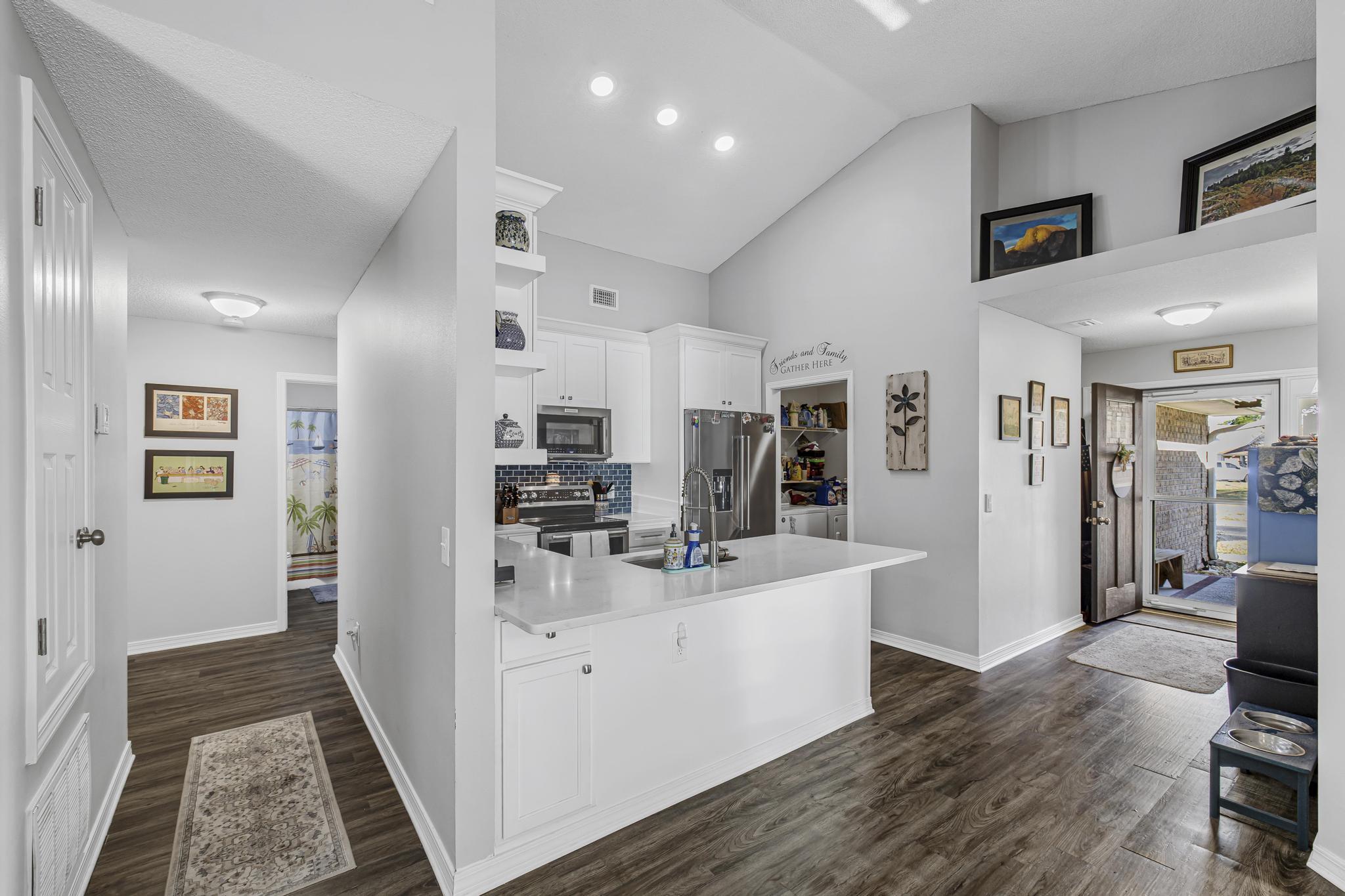 PARKER'S LANDING - Residential