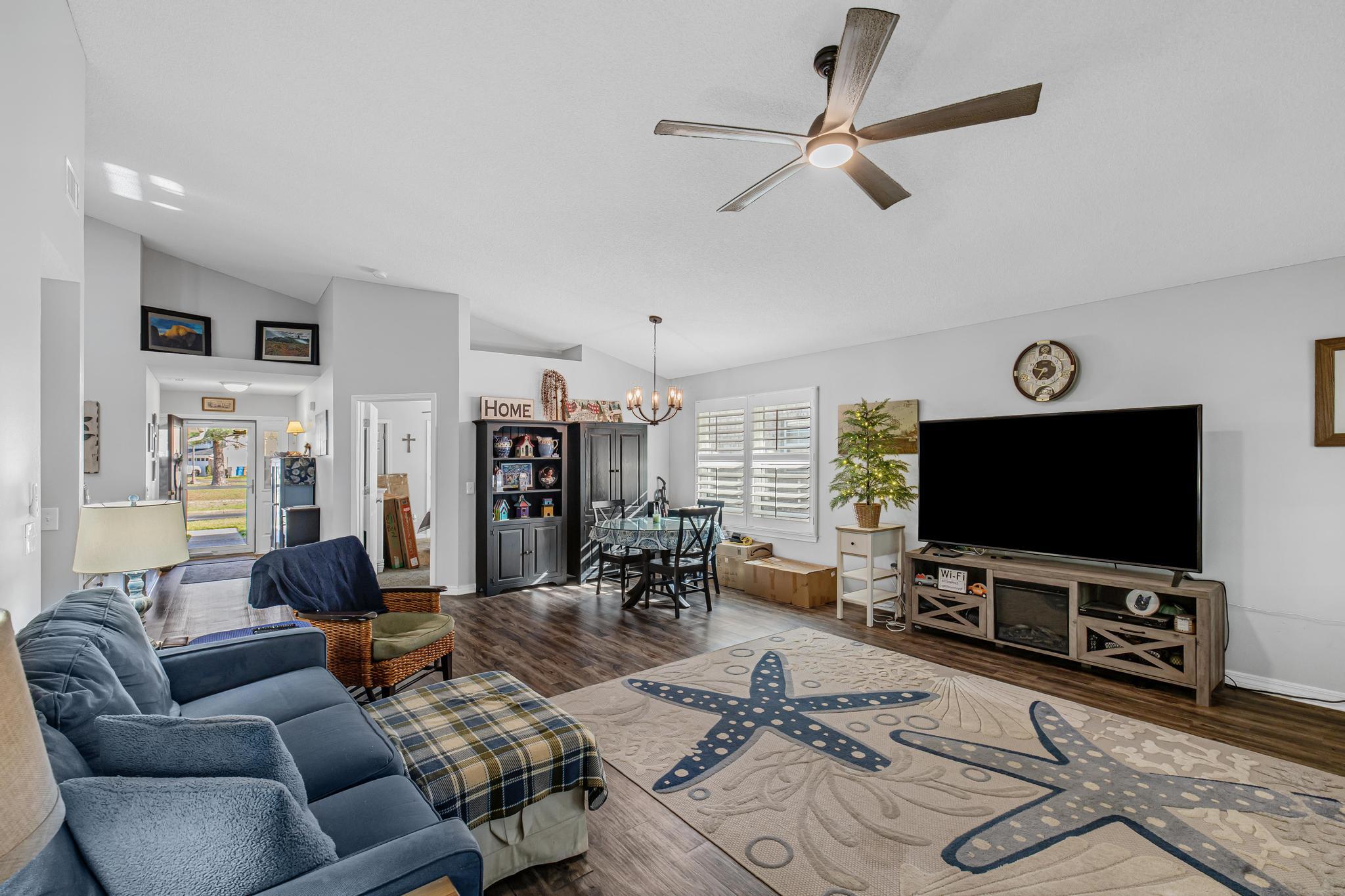 PARKER'S LANDING - Residential