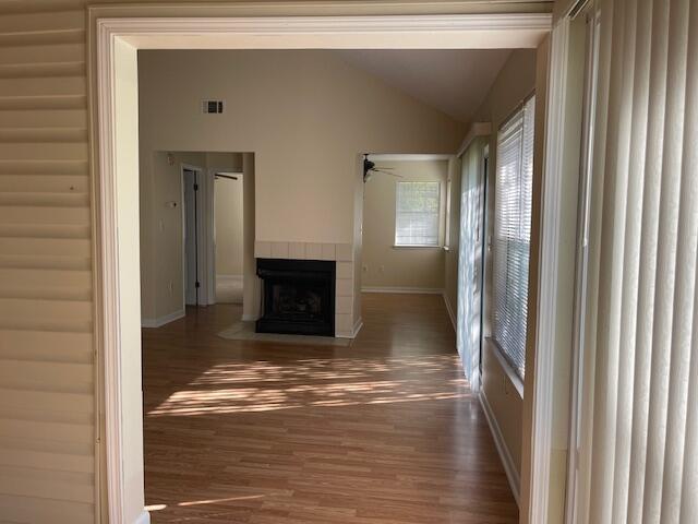 FAIRWAY LAKES PH 1 - Residential
