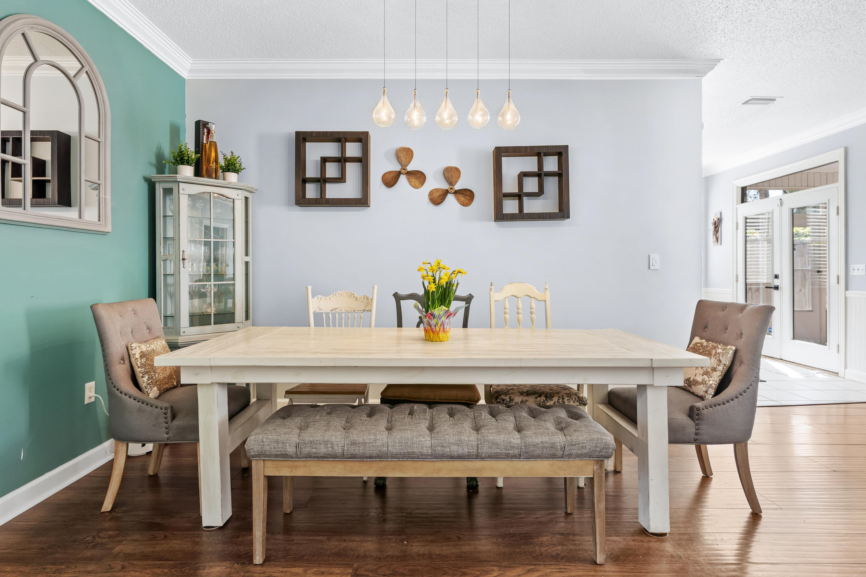 Calle Escada - Residential