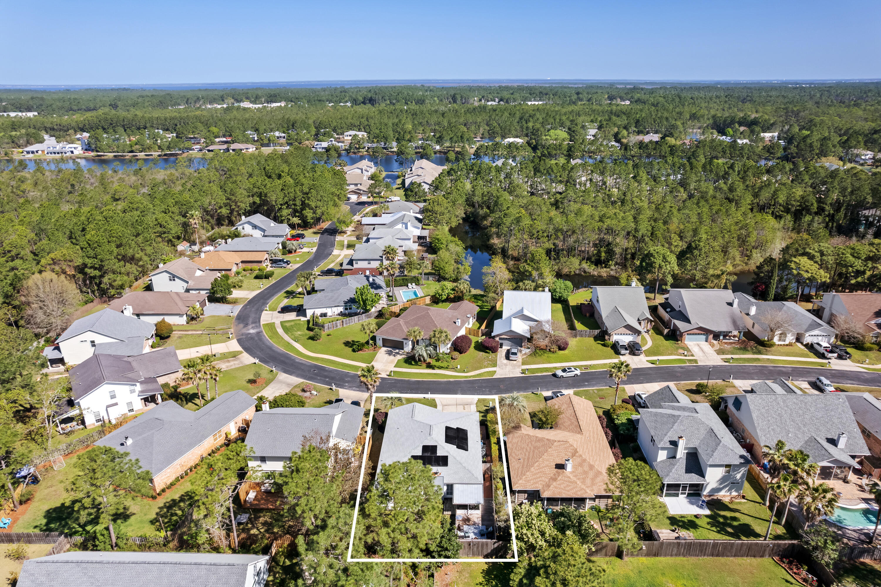 Calle Escada - Residential