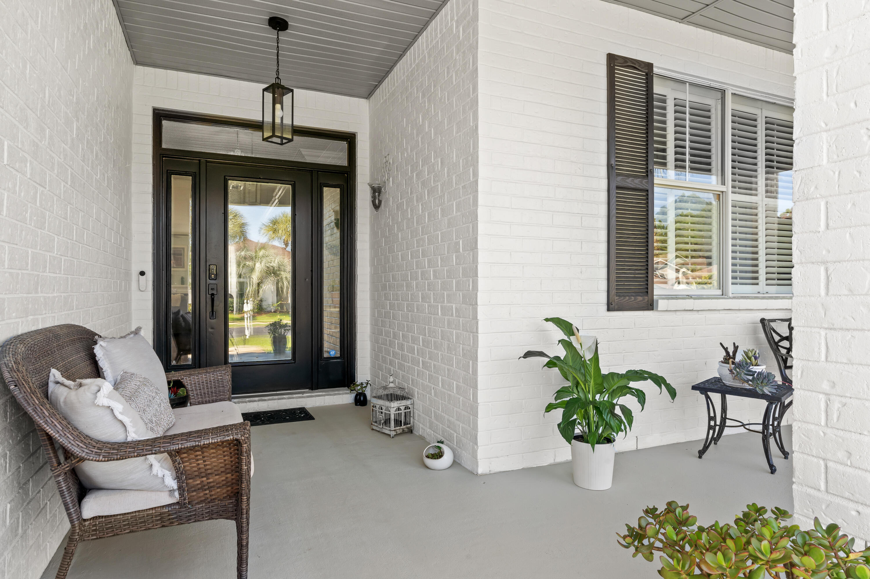 Calle Escada - Residential