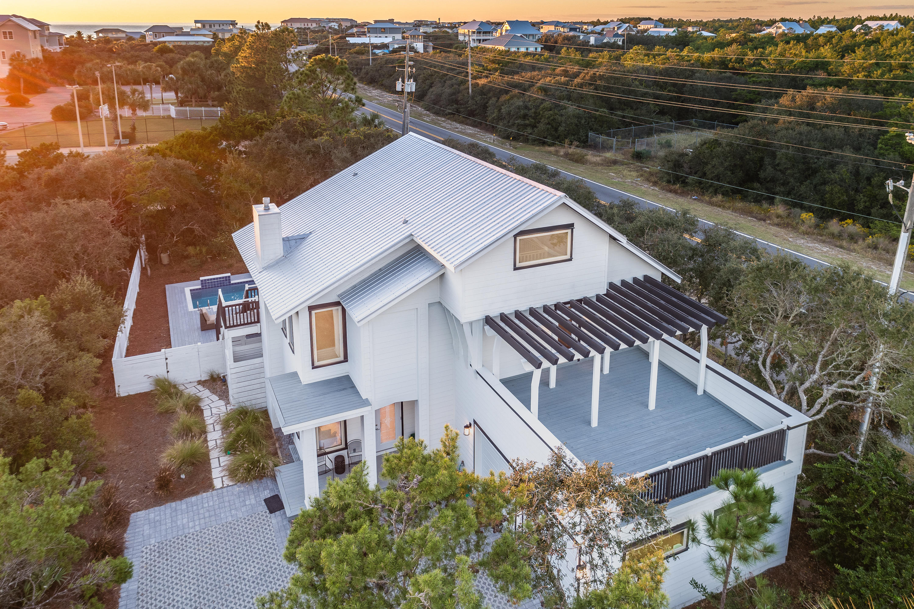 Sand Cliffs on the Gulf - Residential