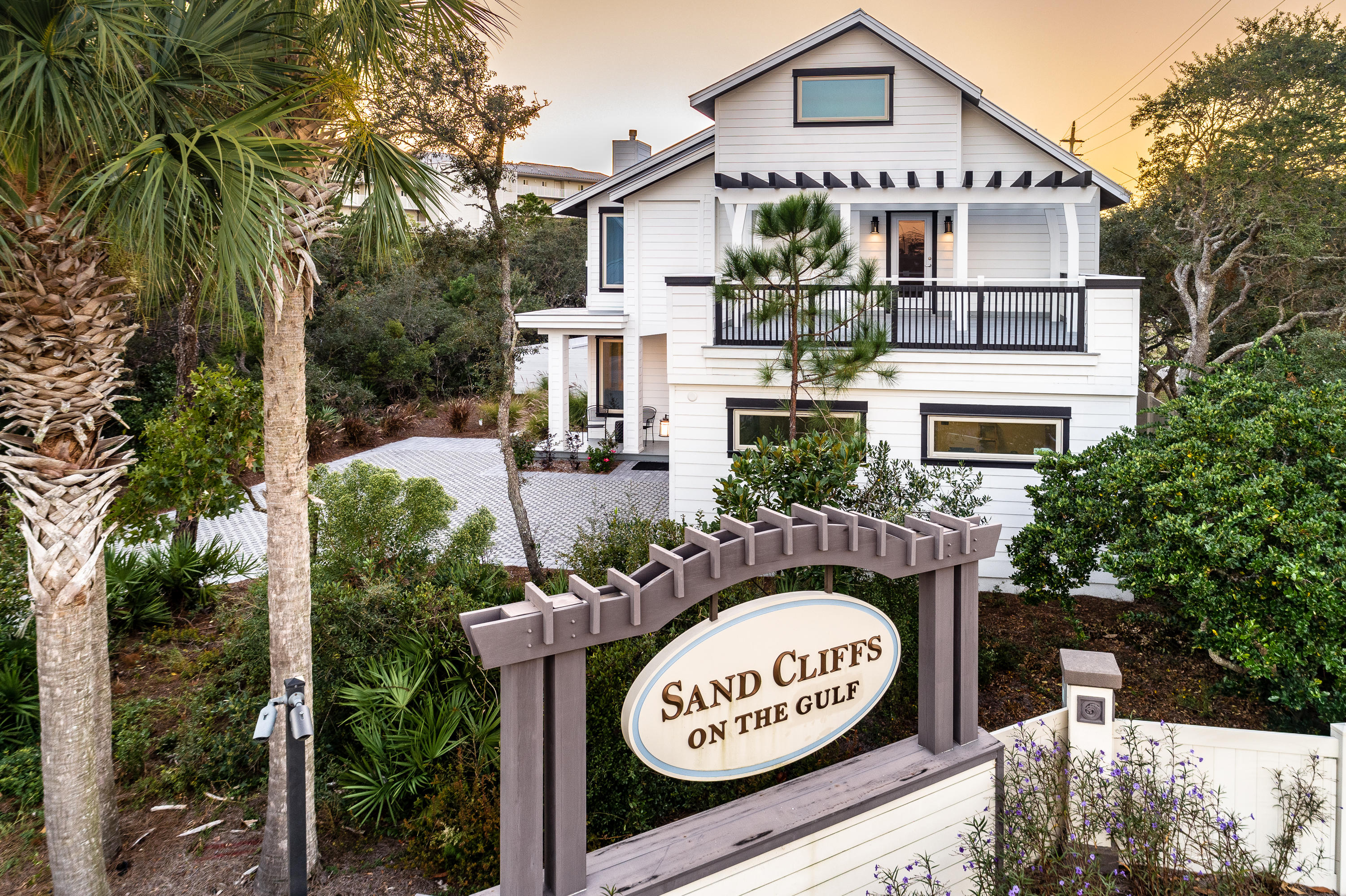 Sand Cliffs on the Gulf - Residential