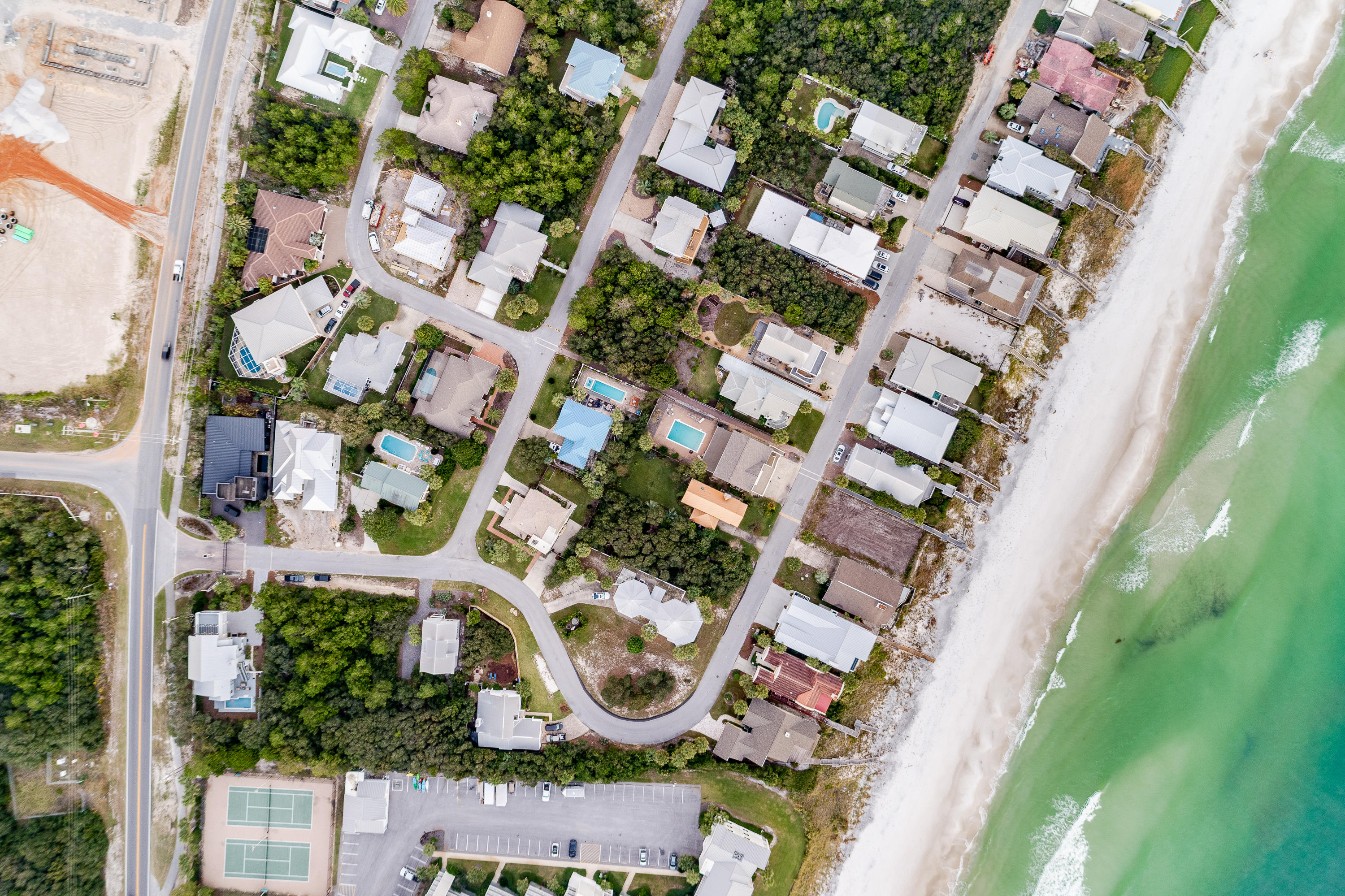 Sand Cliffs on the Gulf - Residential