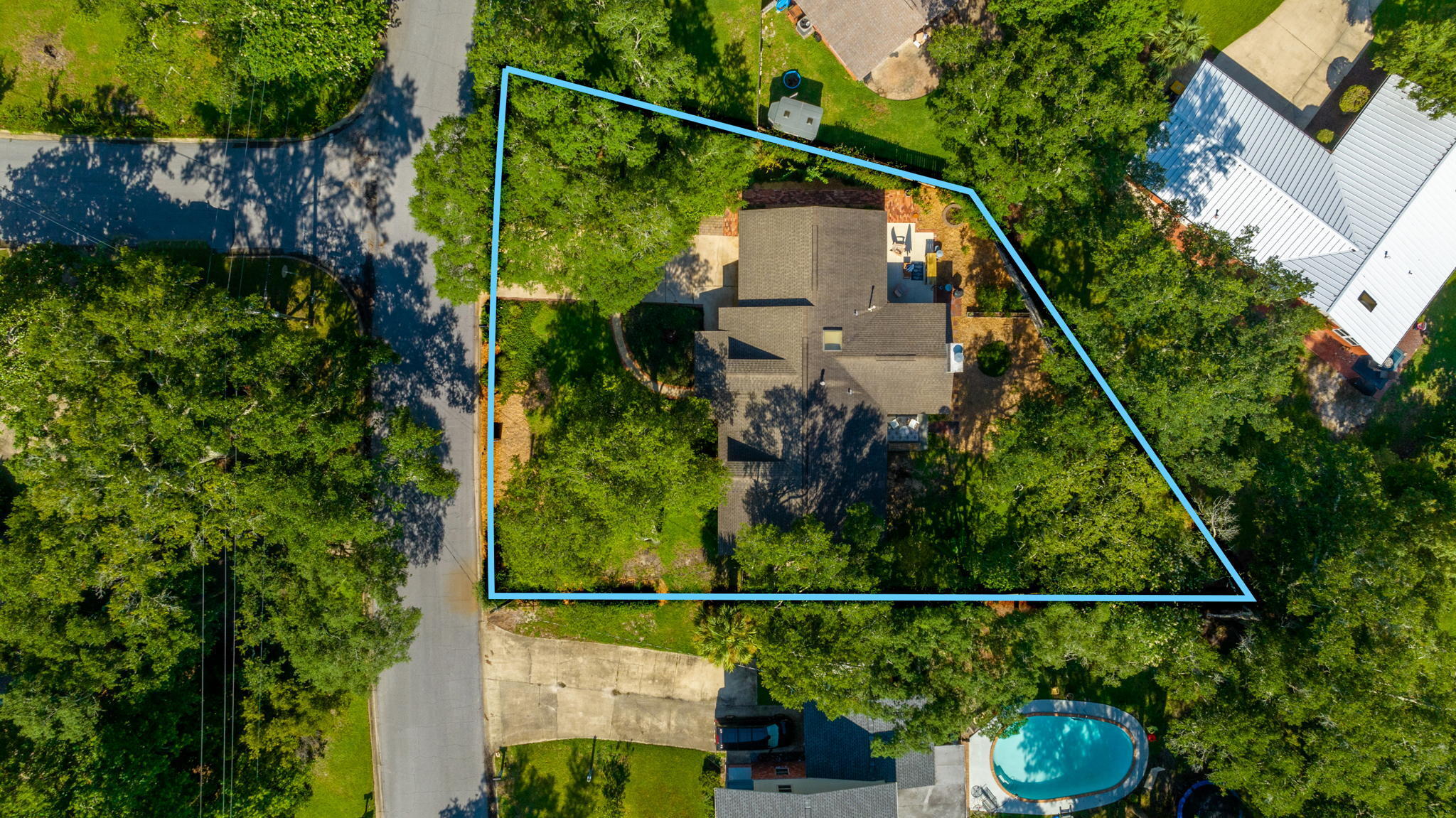 ELLIOTTS POINT 11TH ADDN - Residential