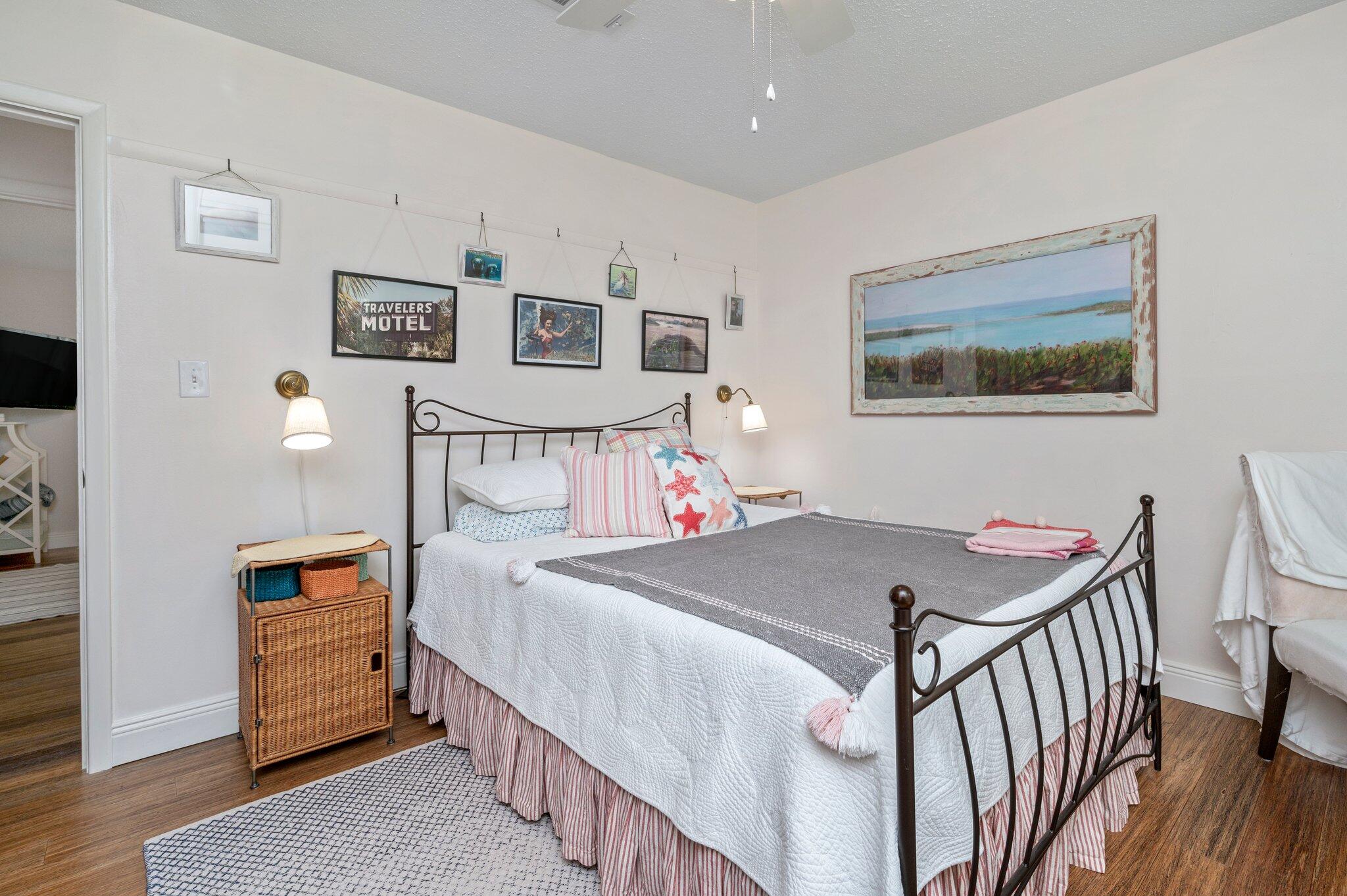 ELLIOTTS POINT 11TH ADDN - Residential