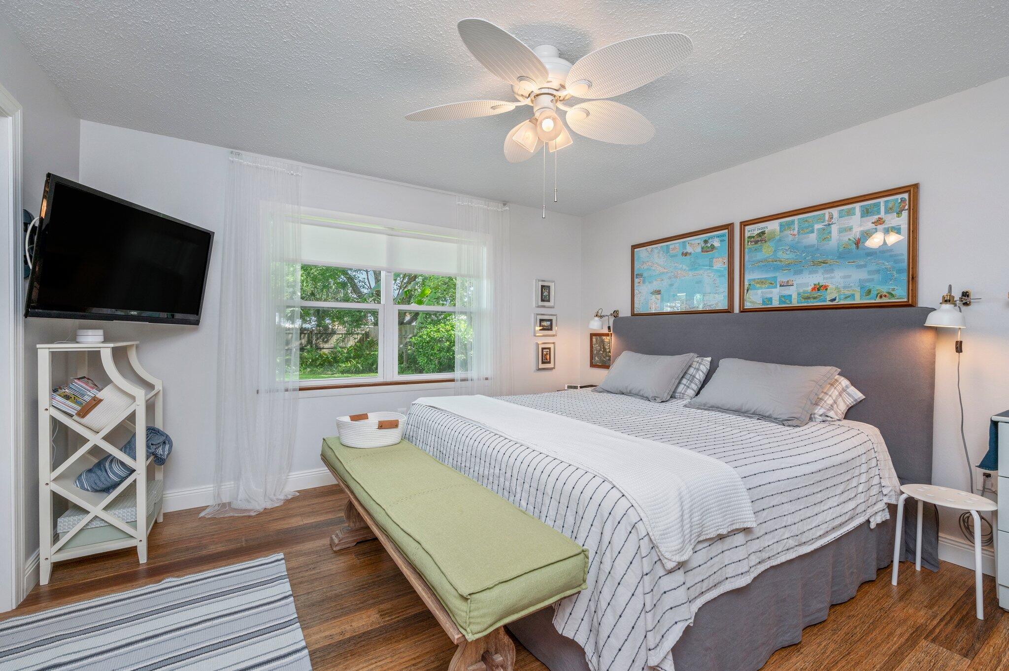 ELLIOTTS POINT 11TH ADDN - Residential