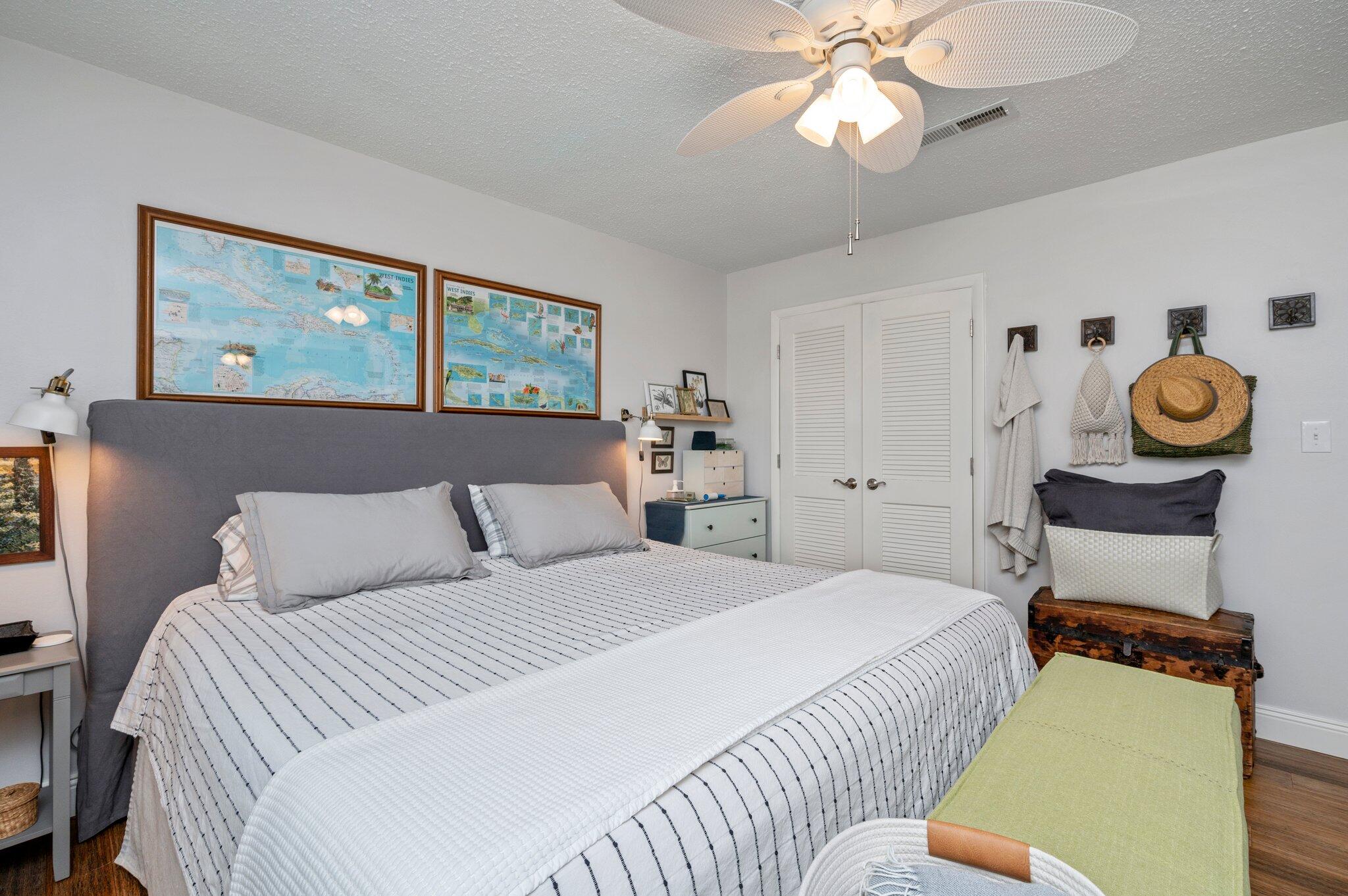 ELLIOTTS POINT 11TH ADDN - Residential