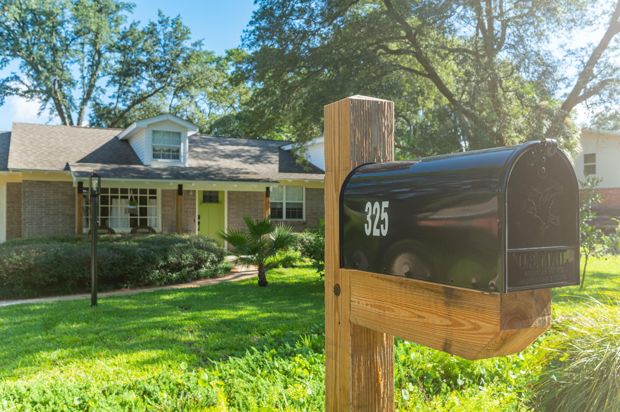 ELLIOTTS POINT 11TH ADDN - Residential