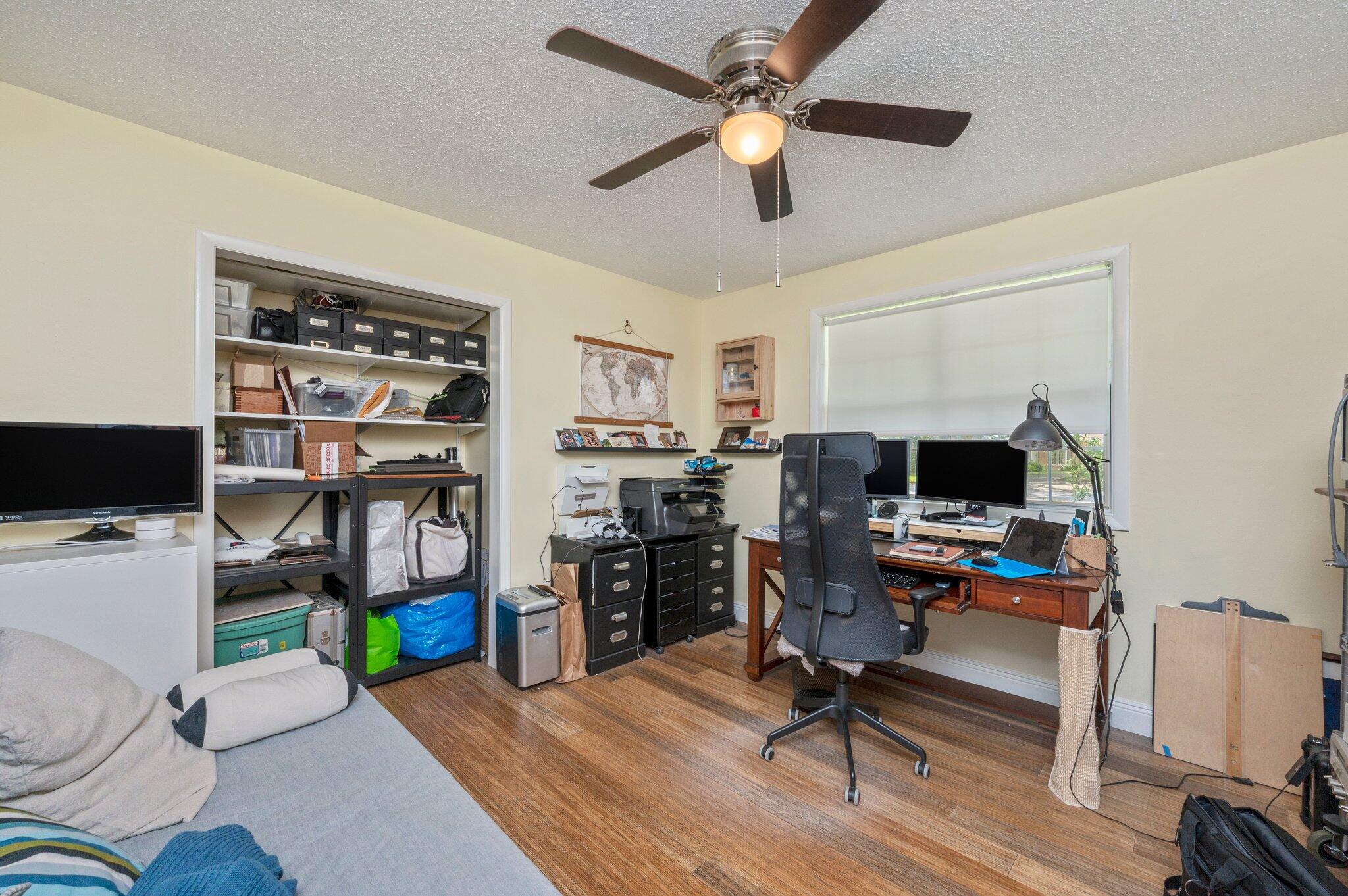 ELLIOTTS POINT 11TH ADDN - Residential