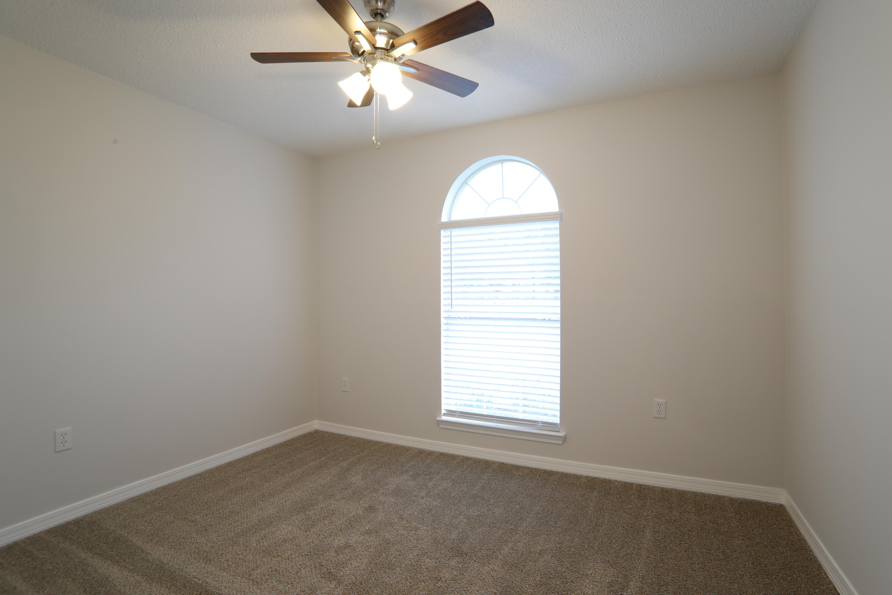 AUBURN HEIGHTS - Residential