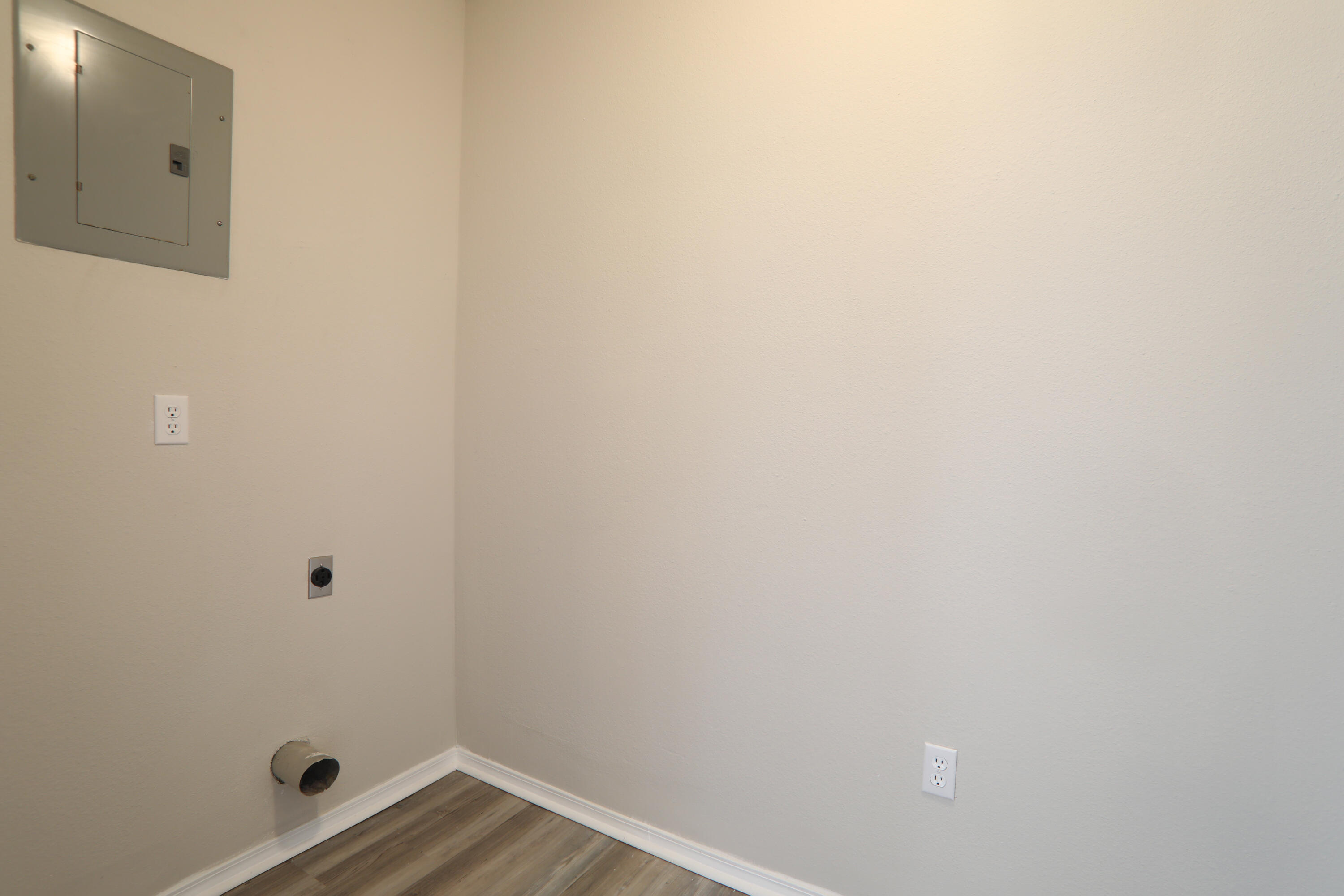 AUBURN HEIGHTS - Residential