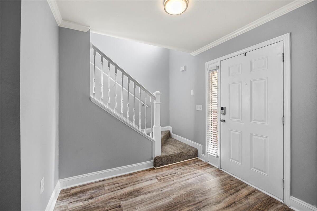 EAGLES LANDING T/H LOT 6 BLK V - Residential
