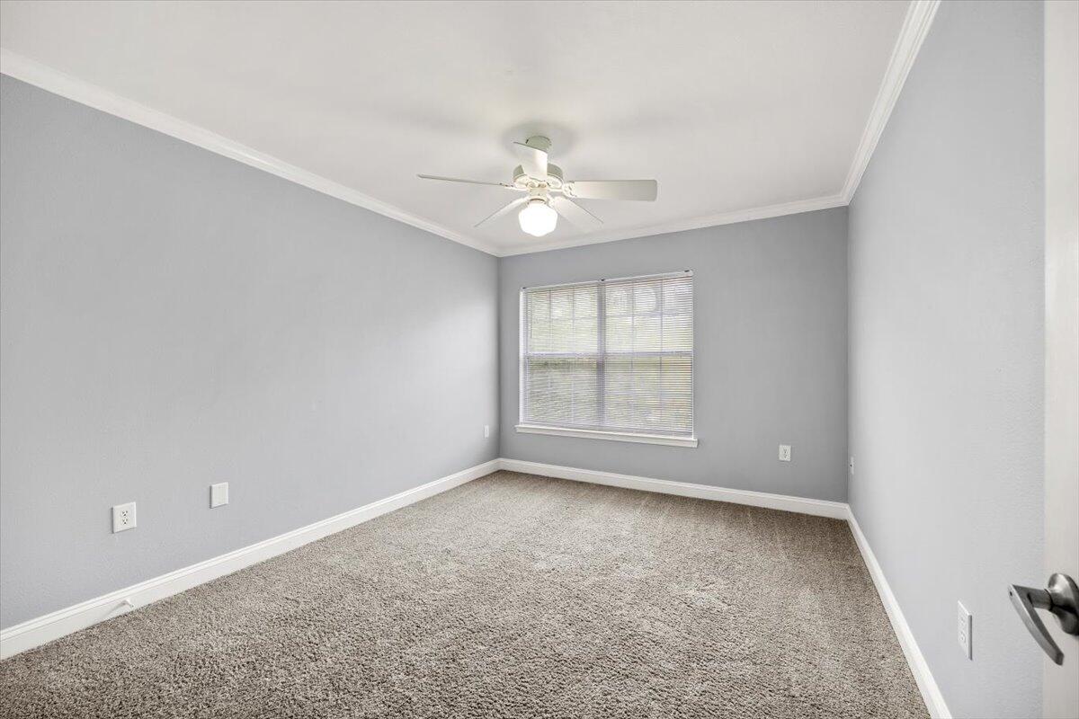 EAGLES LANDING T/H LOT 6 BLK V - Residential