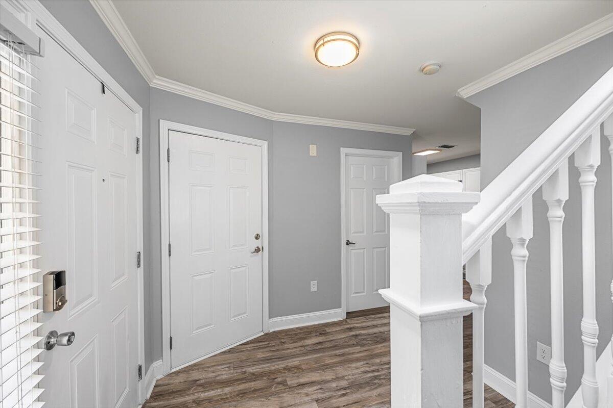 EAGLES LANDING T/H LOT 6 BLK V - Residential