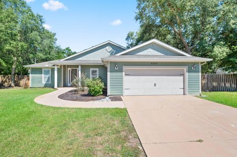 A home in Navarre