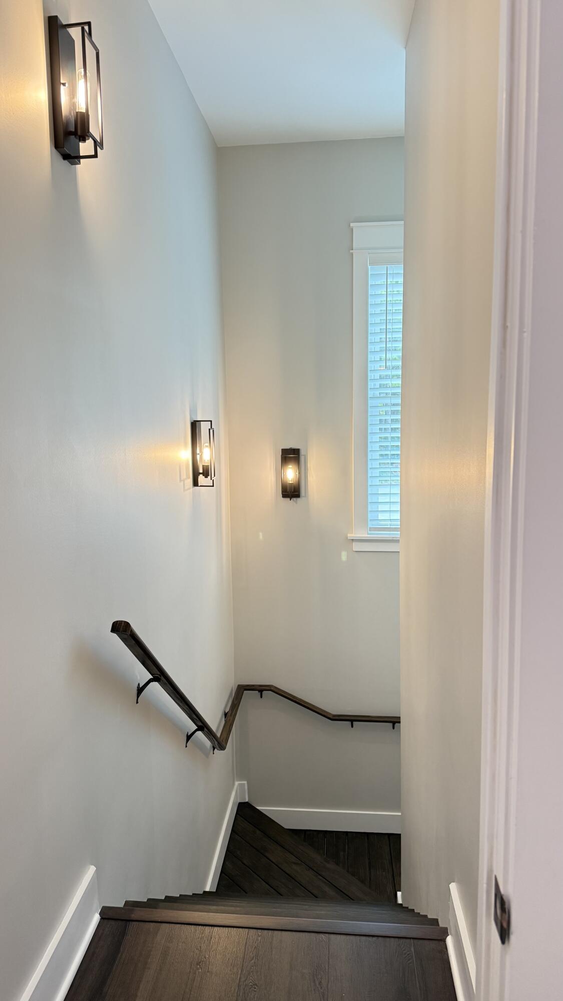 DOLPHIN COVE ESTATES T/H - Residential