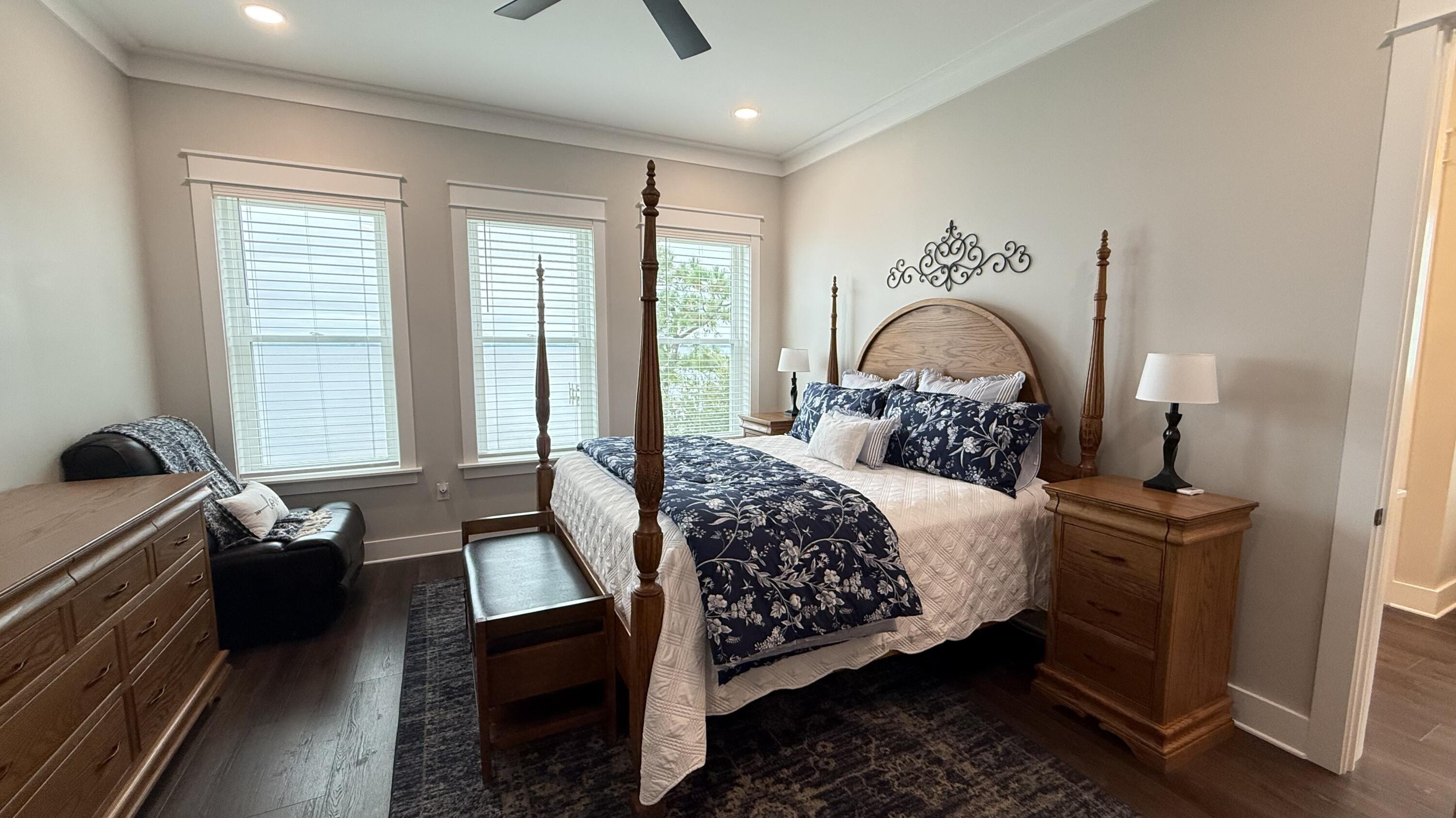 DOLPHIN COVE ESTATES T/H - Residential