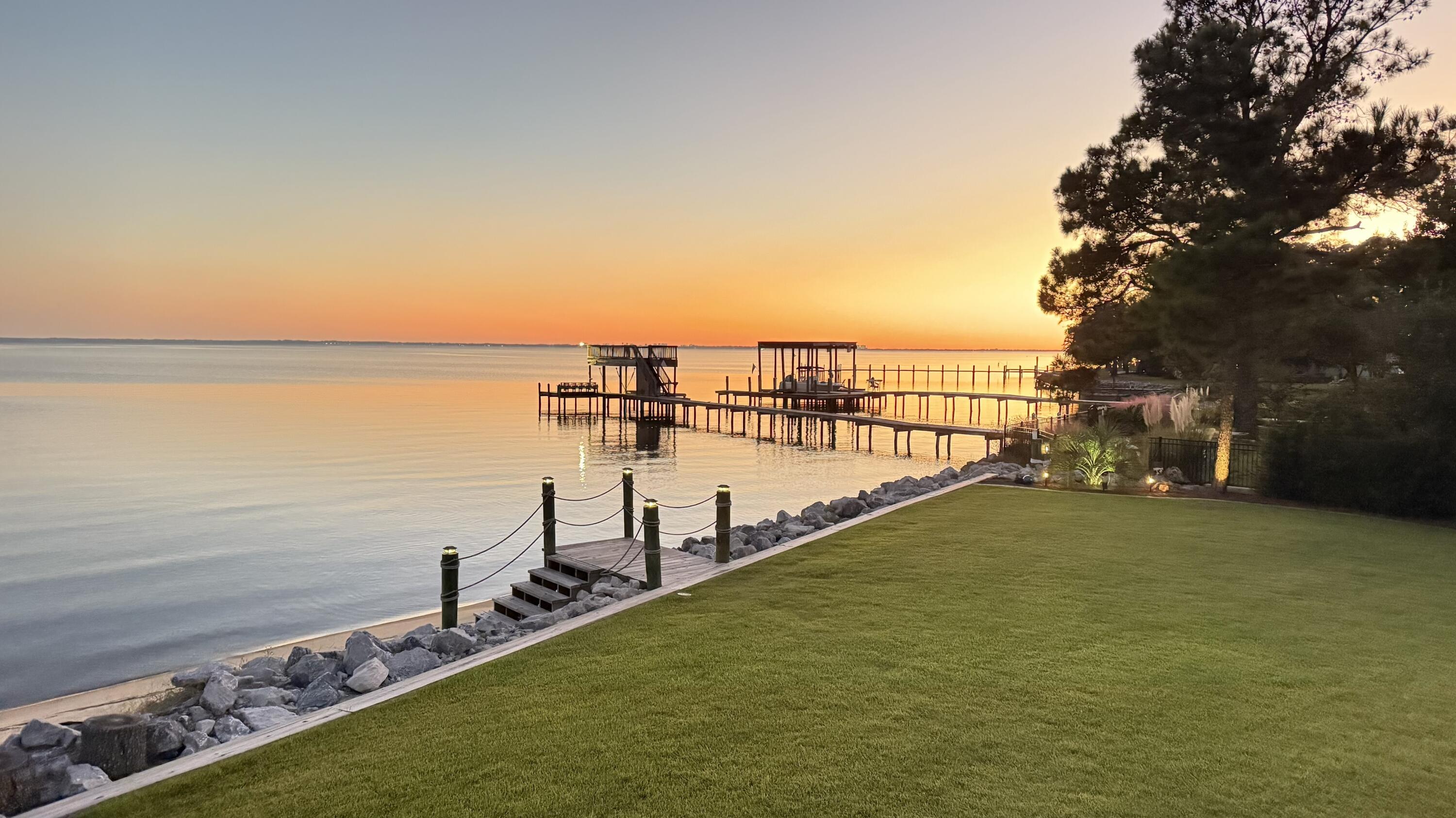 DOLPHIN COVE ESTATES T/H - Residential