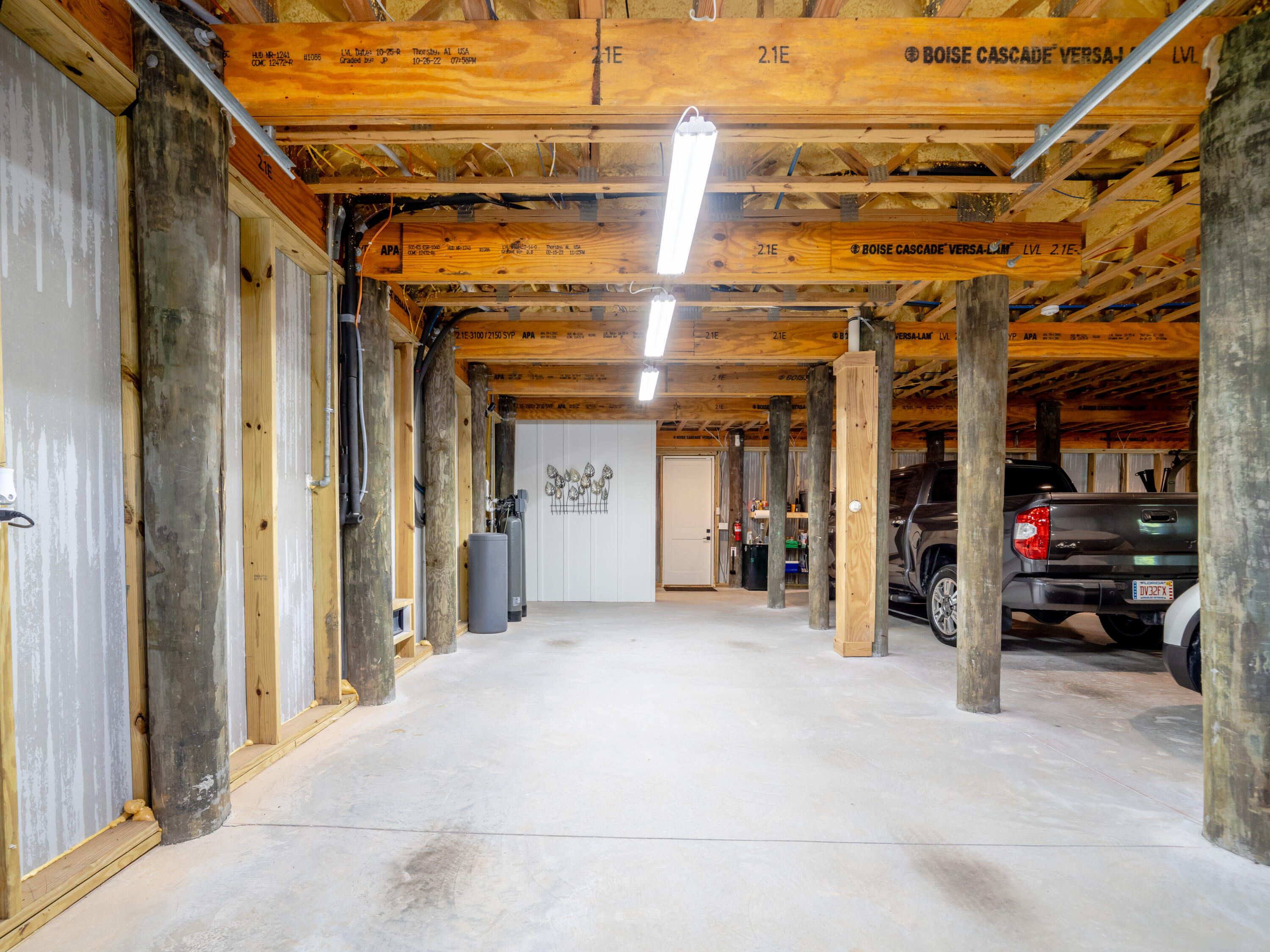 DOLPHIN COVE ESTATES T/H - Residential