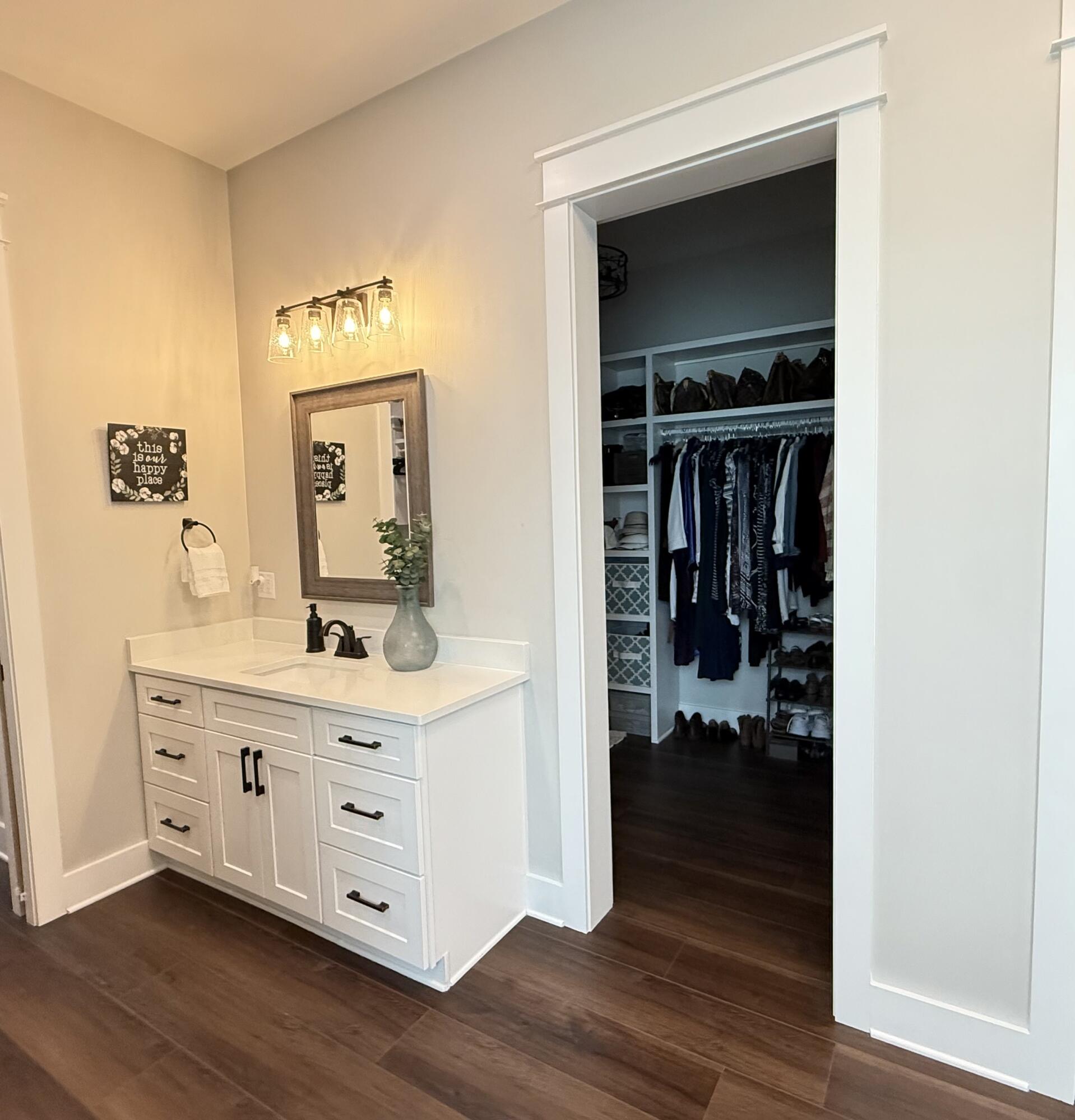 DOLPHIN COVE ESTATES T/H - Residential