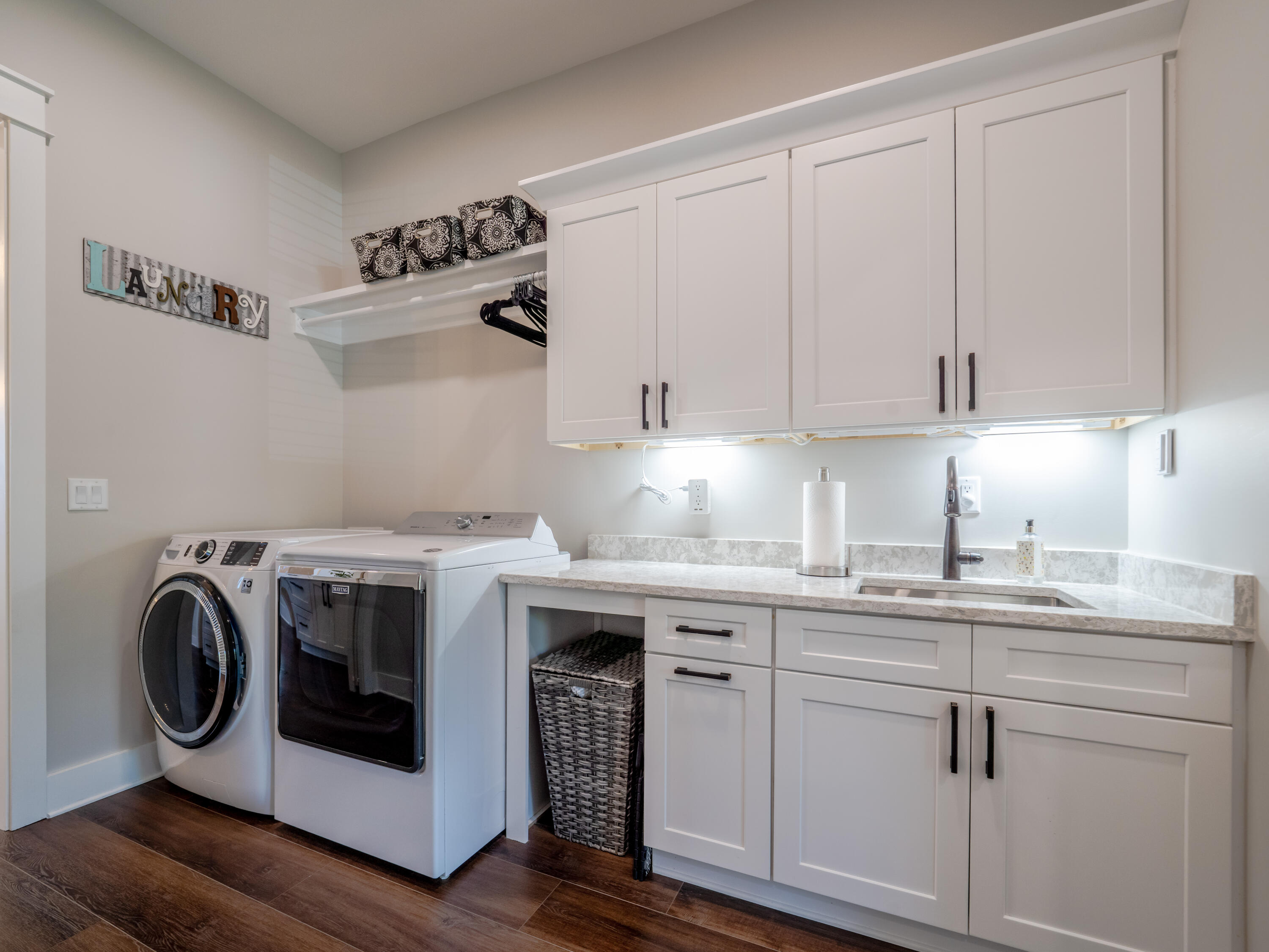 DOLPHIN COVE ESTATES T/H - Residential