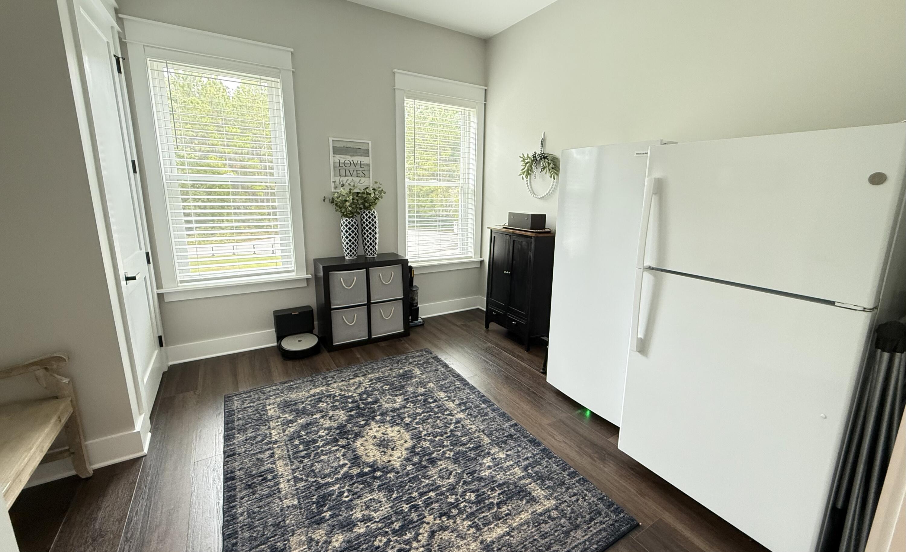 DOLPHIN COVE ESTATES T/H - Residential