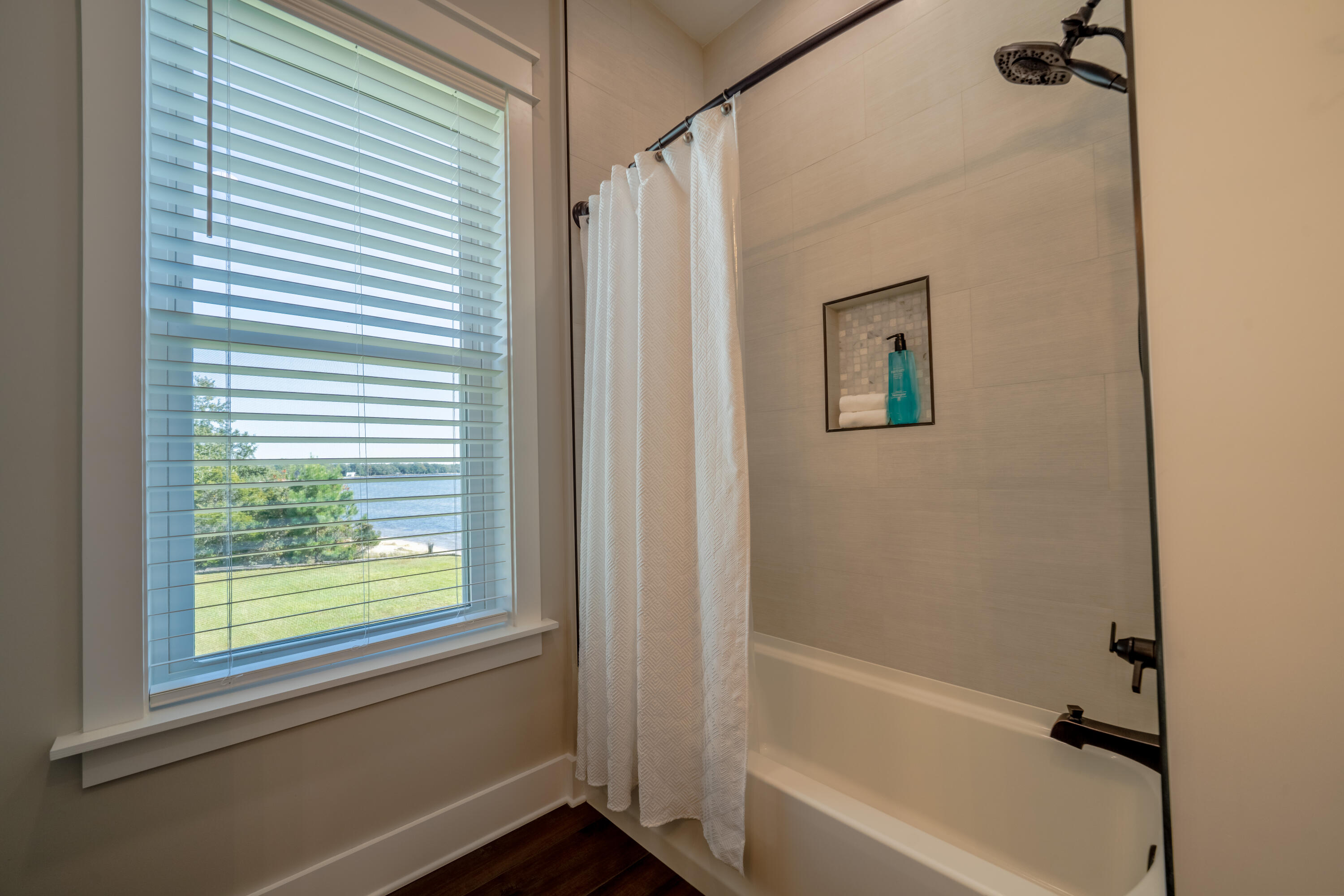 DOLPHIN COVE ESTATES T/H - Residential