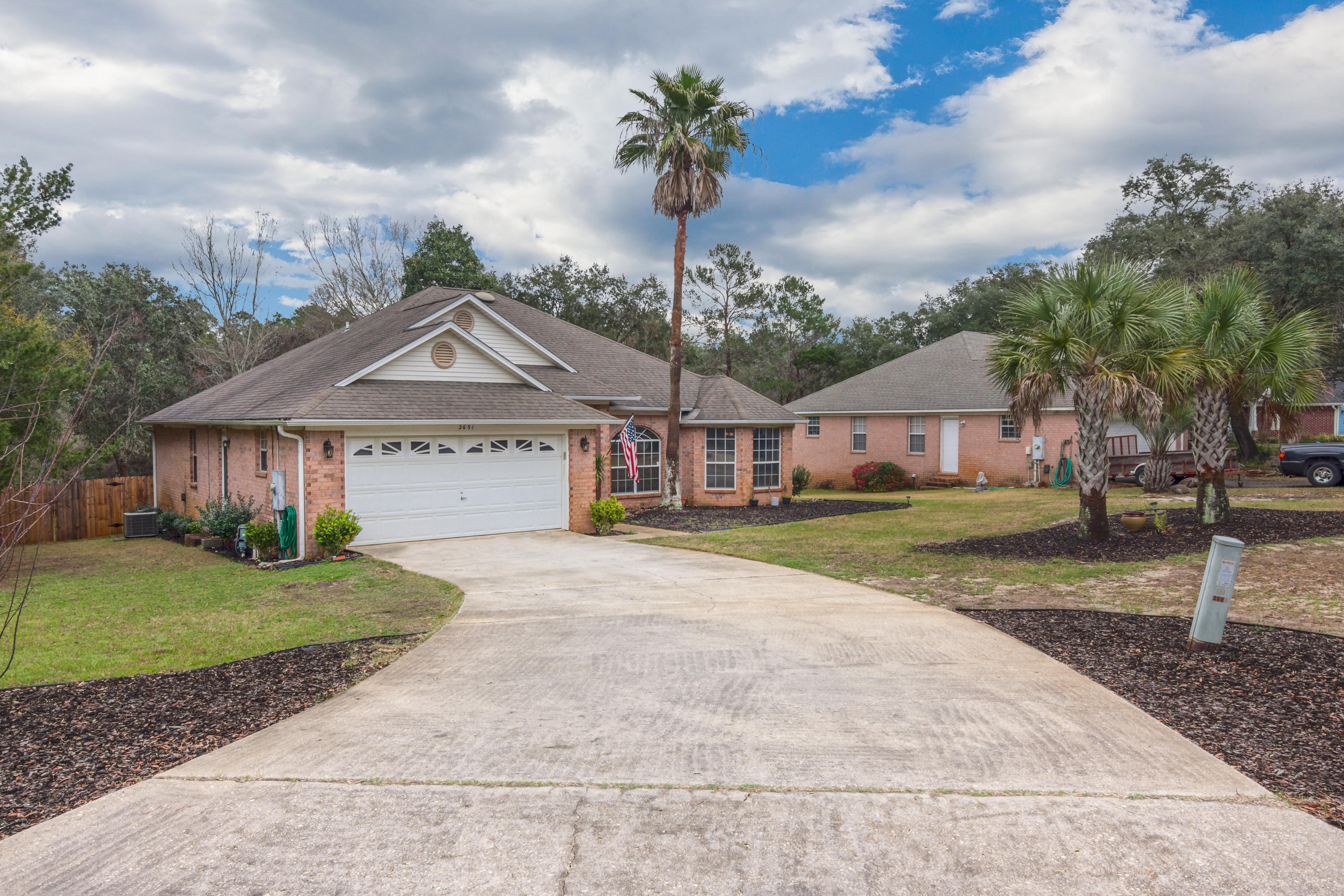 BAREFOOT CREEK - Residential