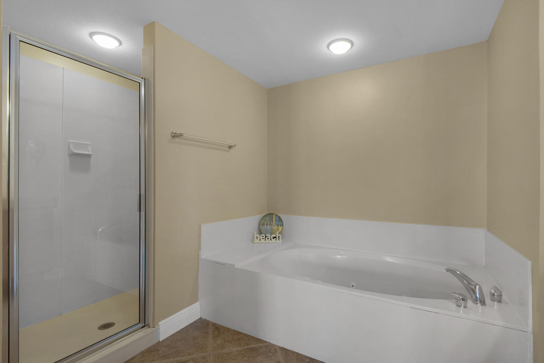 GRANDVIEW EAST - Residential