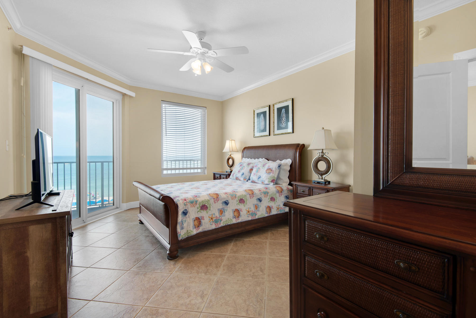 GRANDVIEW EAST - Residential