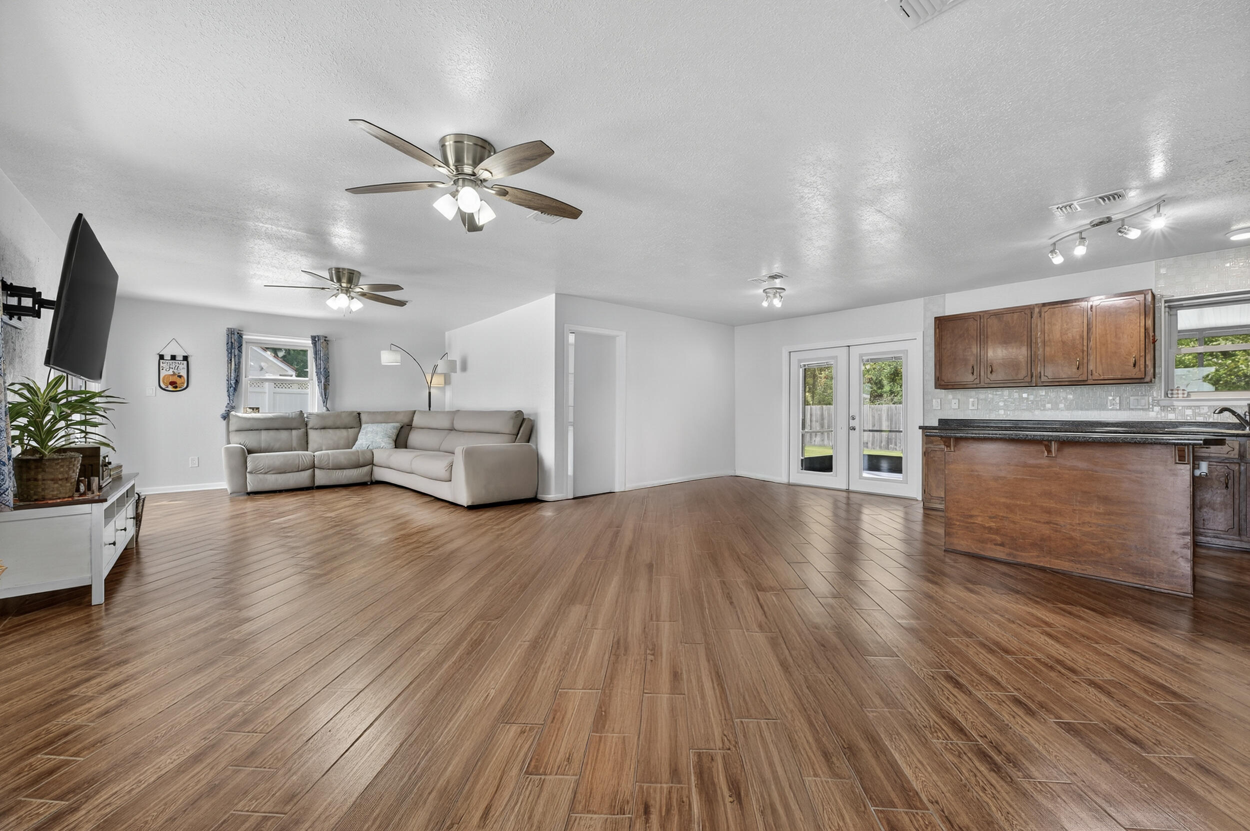 CARRACRES WEST - Residential