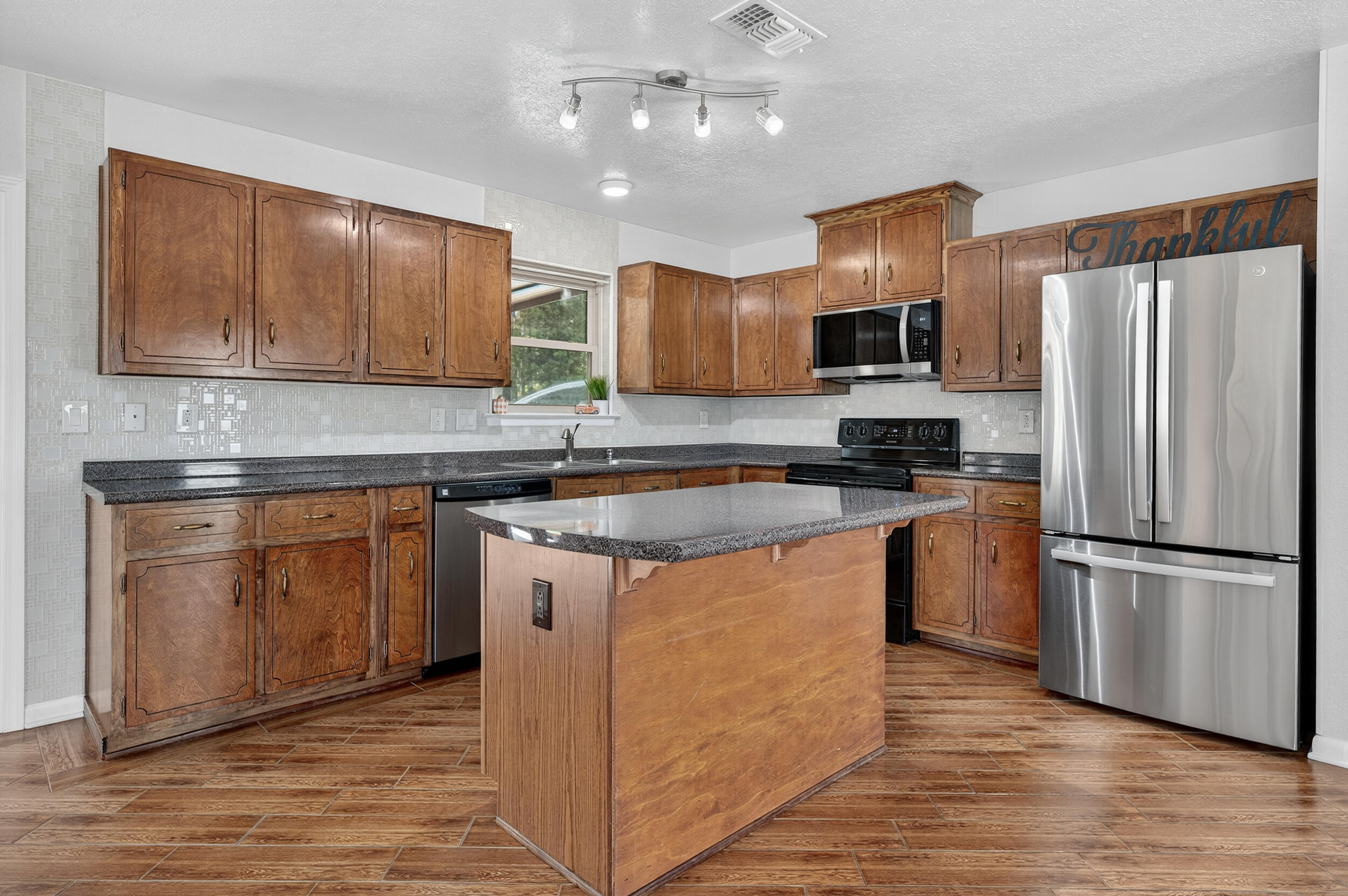 CARRACRES WEST - Residential