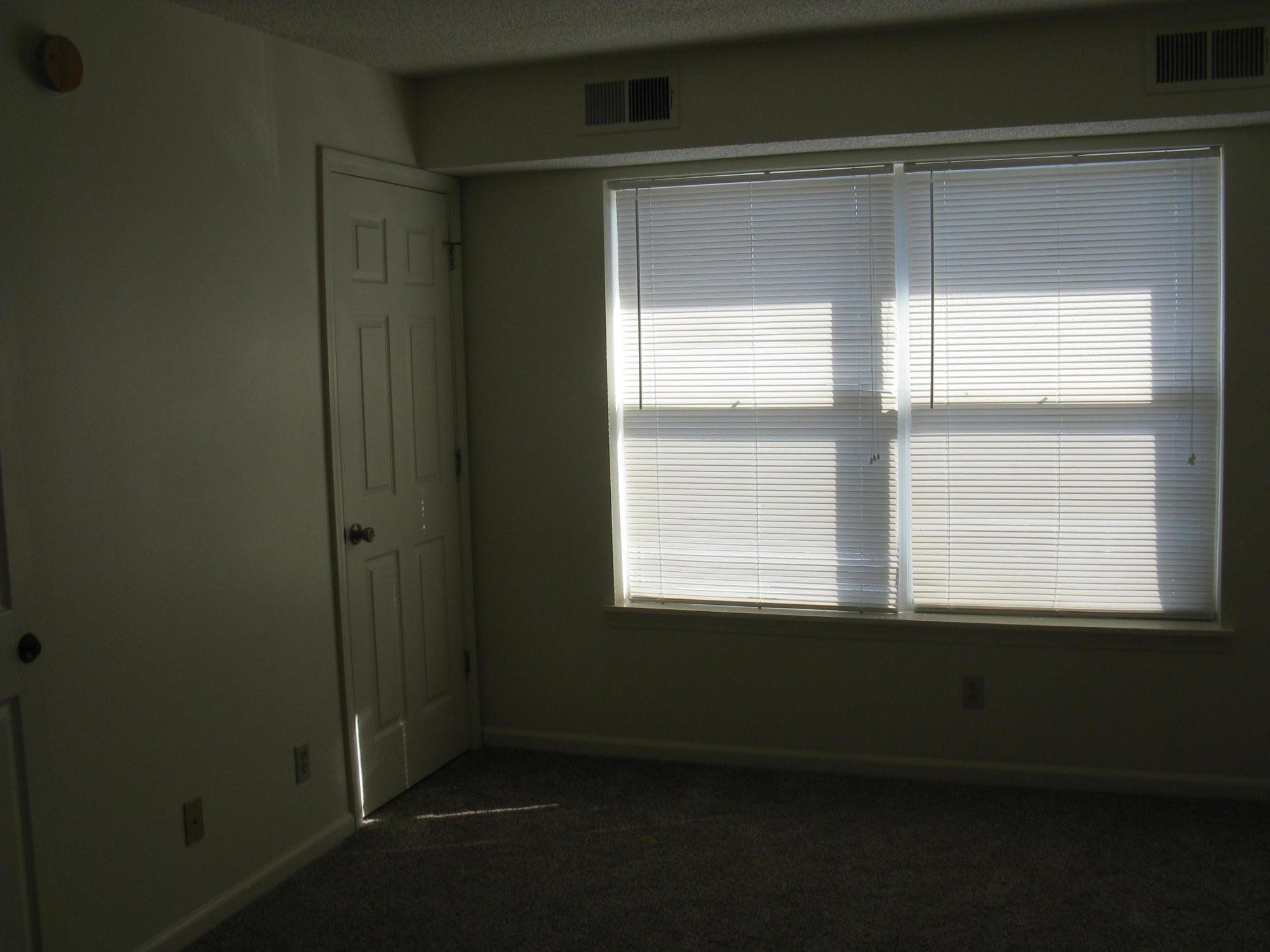 POINTE OF VIEW - Residential