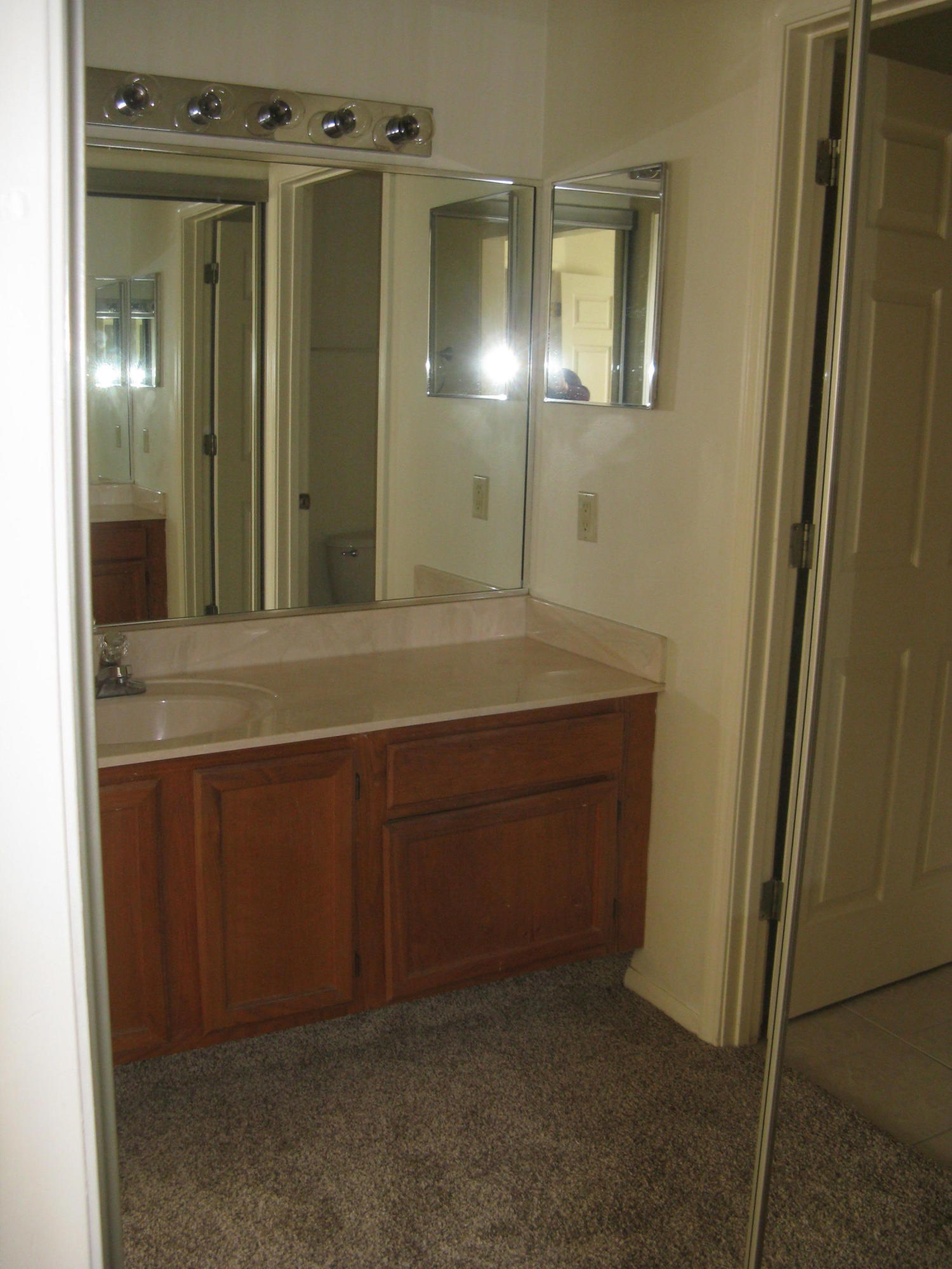 POINTE OF VIEW - Residential