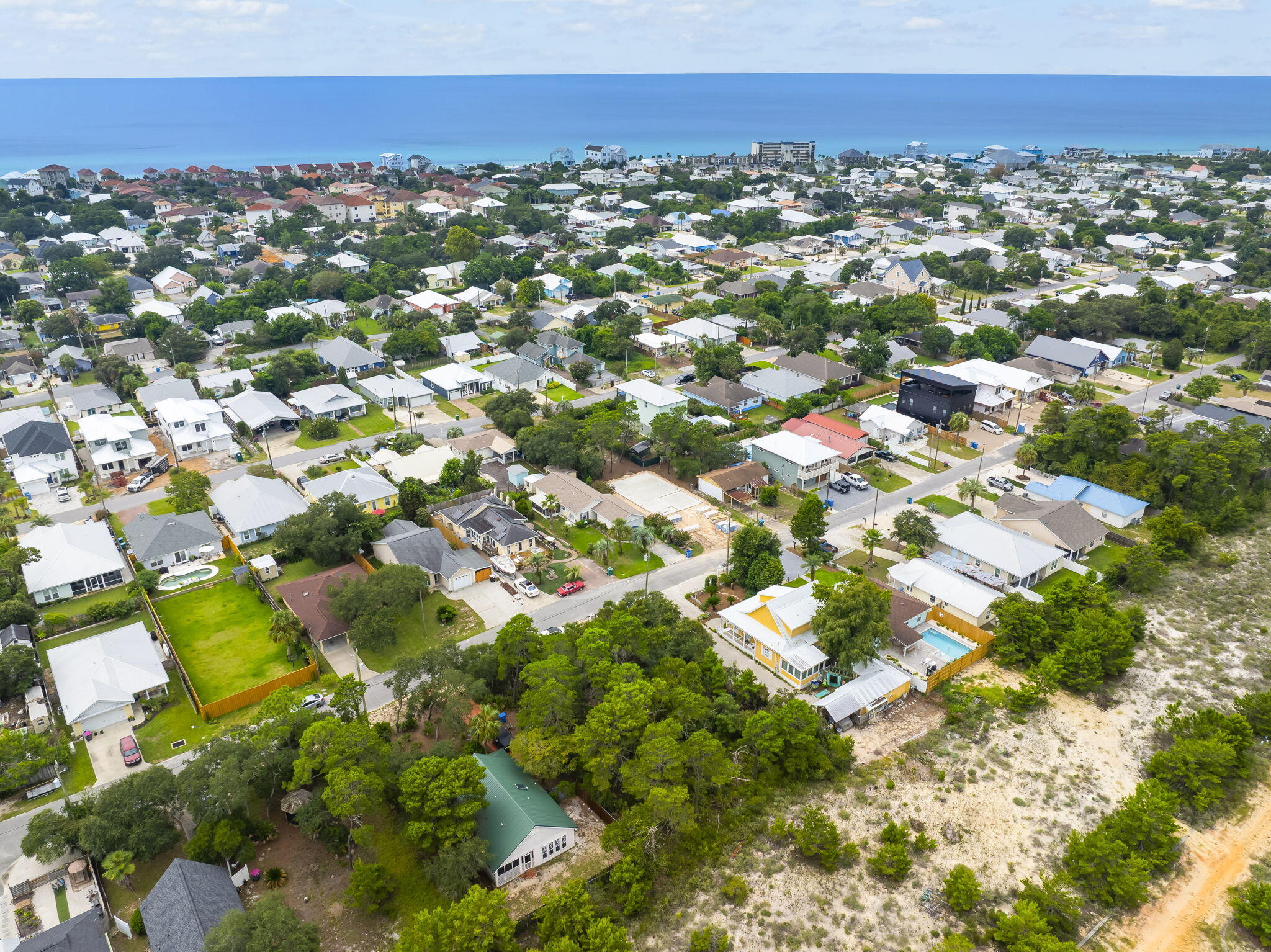 RIVIERA BEACH - Land