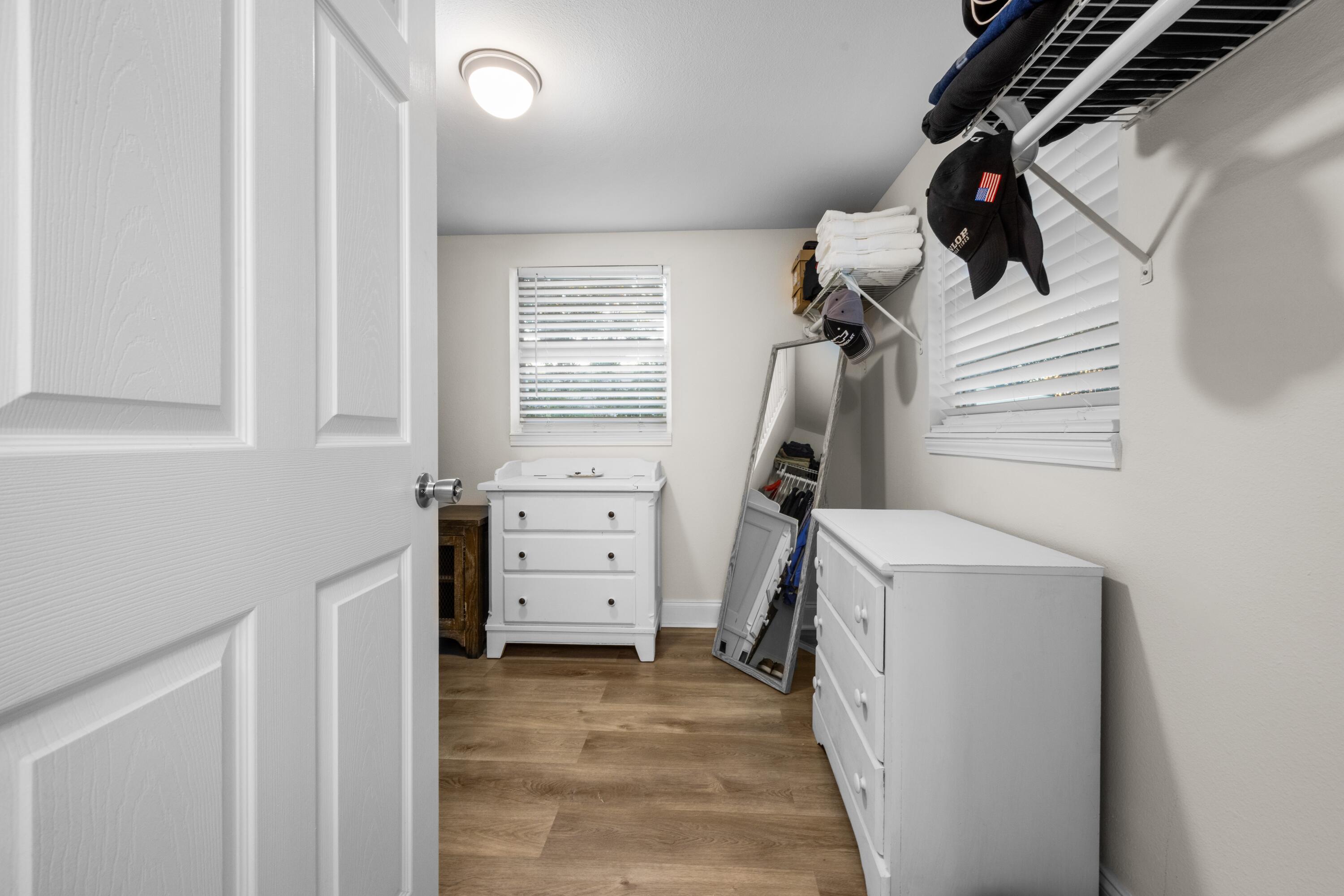 SPRINGDALE - Residential