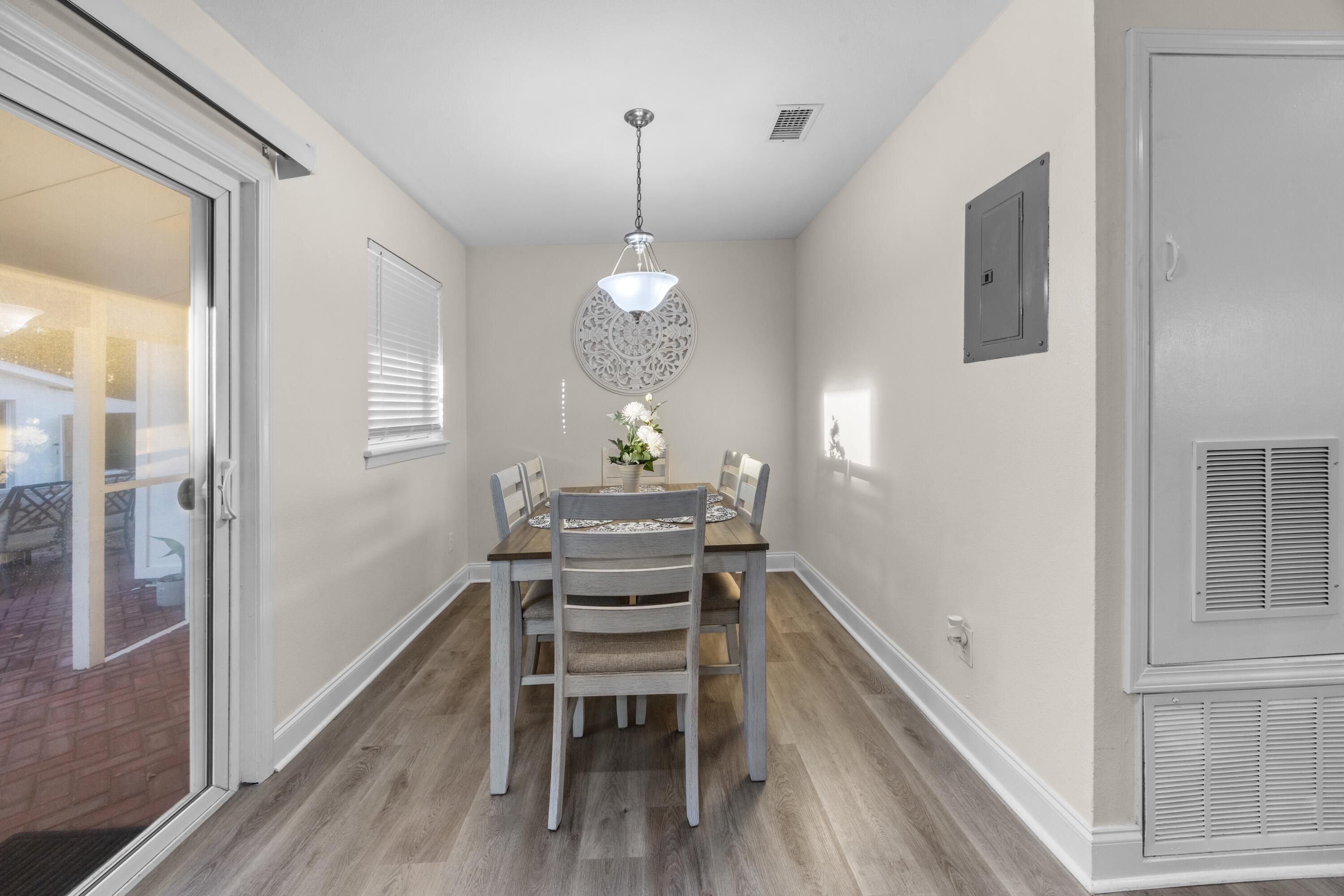 SPRINGDALE - Residential