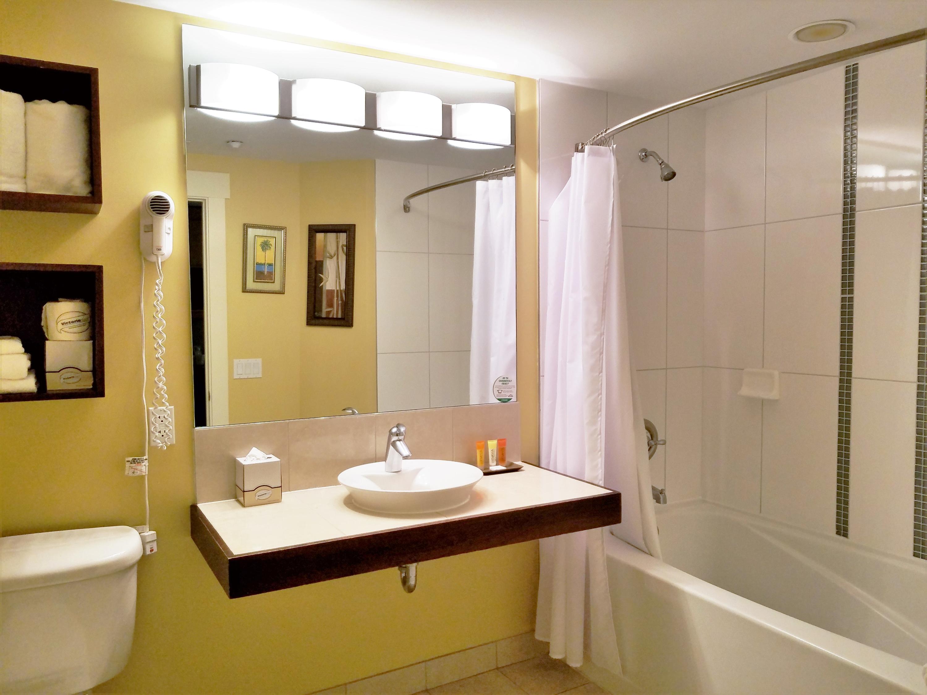 BAHIA CONDO - Residential