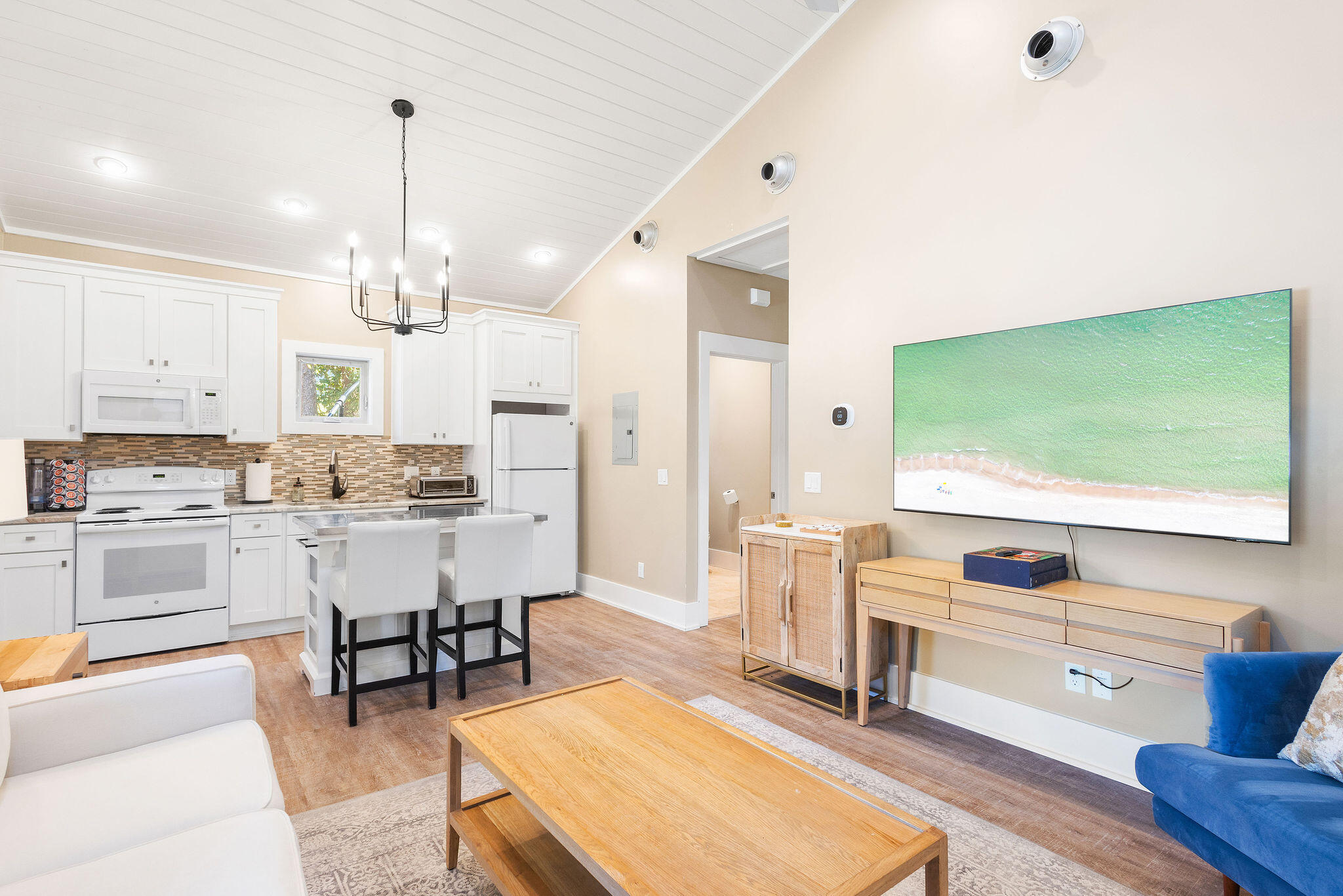 DAUGHETTES AMENDED - Residential