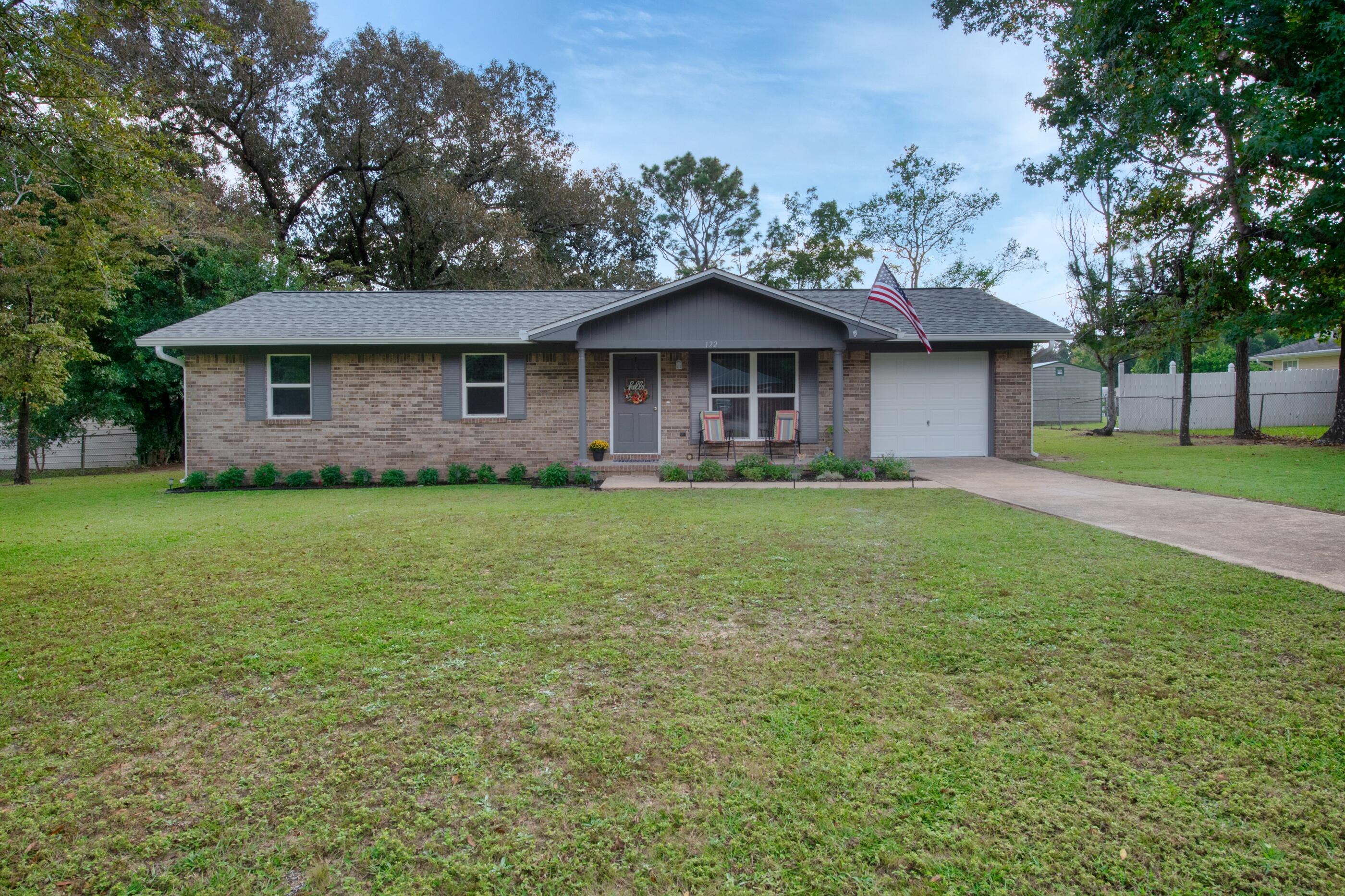 ADAMS POWELL EAST - Residential