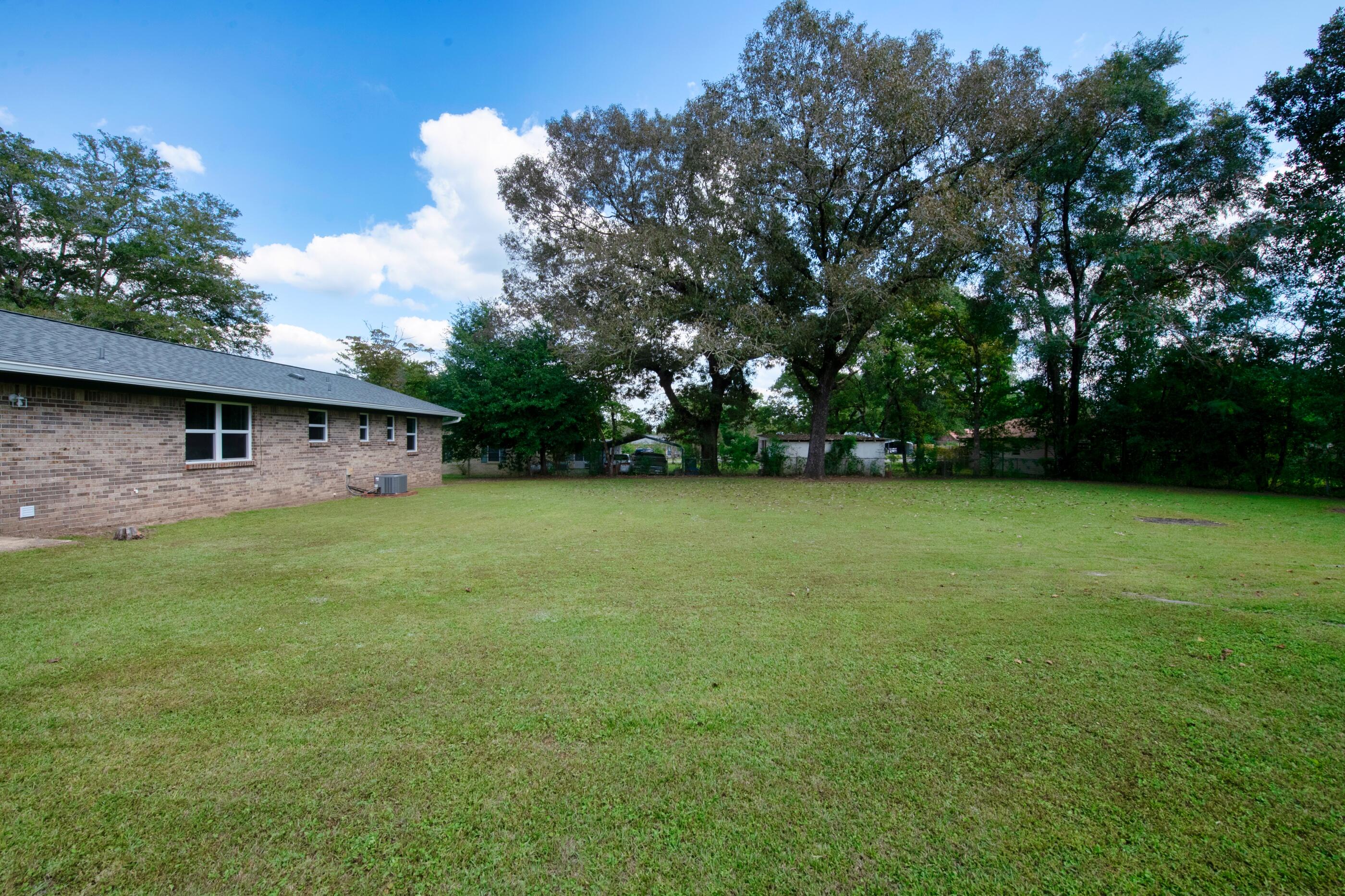 ADAMS POWELL EAST - Residential