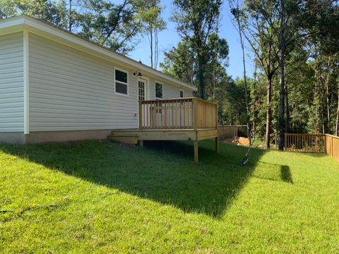 A home in Crestview